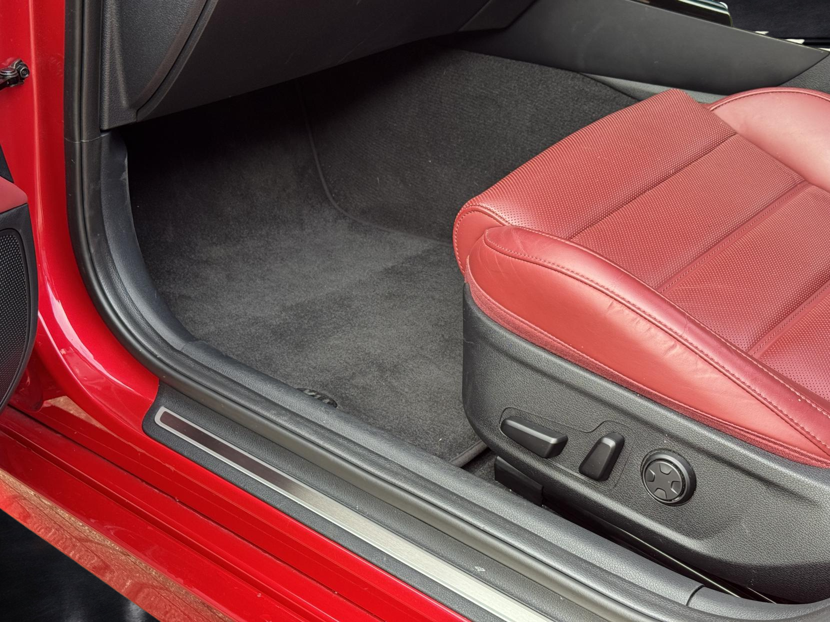 Kia Stinger 3.3 T-GDi V6 GT S Gran Turismo 5dr Petrol Auto Euro 6 (s/s) (365 bhp)