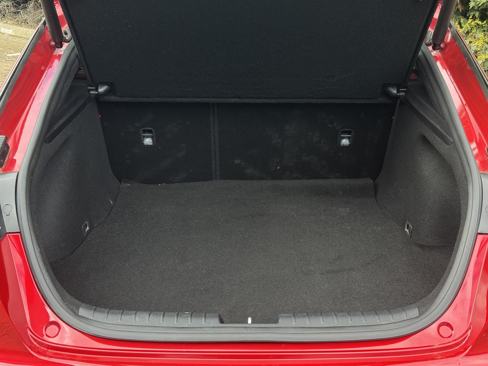 Kia Stinger 3.3 T-GDi V6 GT S Gran Turismo 5dr Petrol Auto Euro 6 (s/s) (365 bhp)