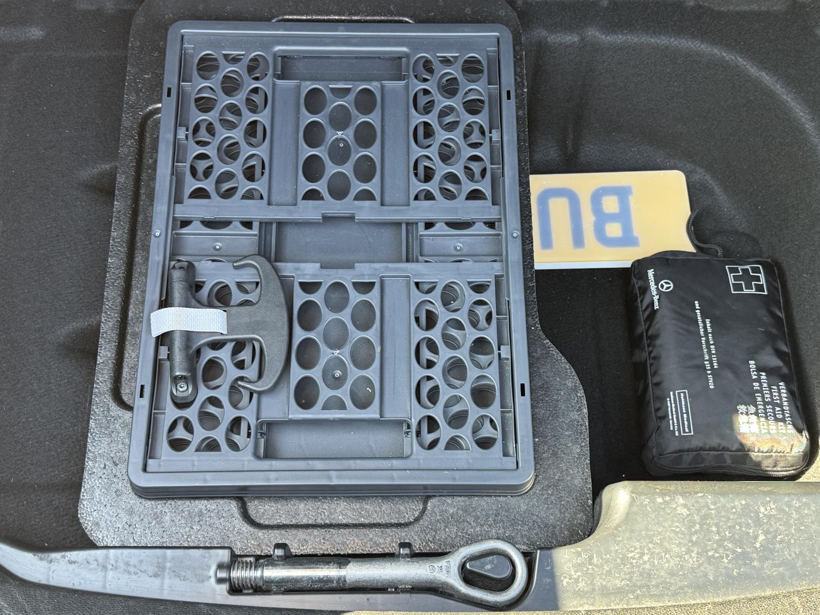 Mercedes-Benz E Class 2.9 E400d AMG Line Night Edition (Premium Plus) Saloon 4dr Diesel G-Tronic+ 4MATIC Euro 6 (s/s) (330 ps)