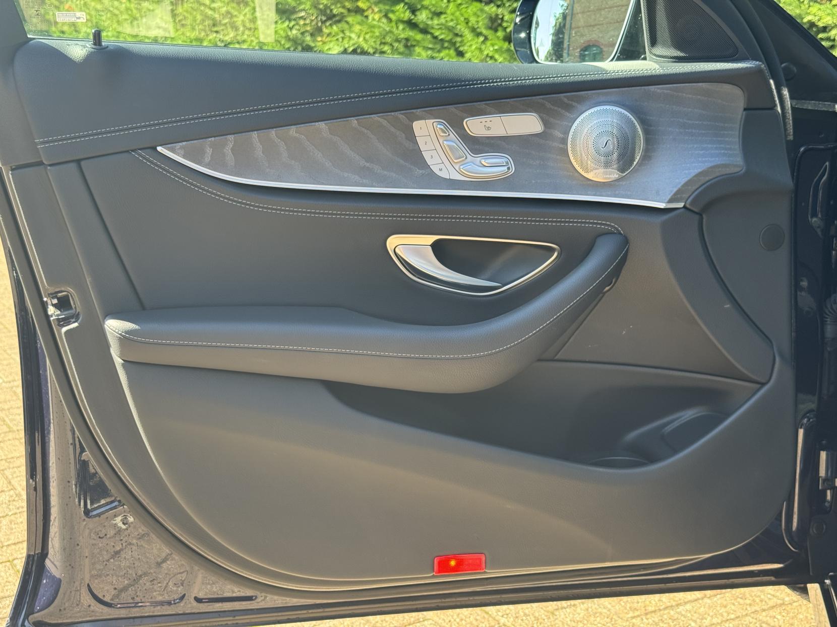 Mercedes-Benz E Class 2.9 E400d AMG Line Night Edition (Premium Plus) Saloon 4dr Diesel G-Tronic+ 4MATIC Euro 6 (s/s) (330 ps)