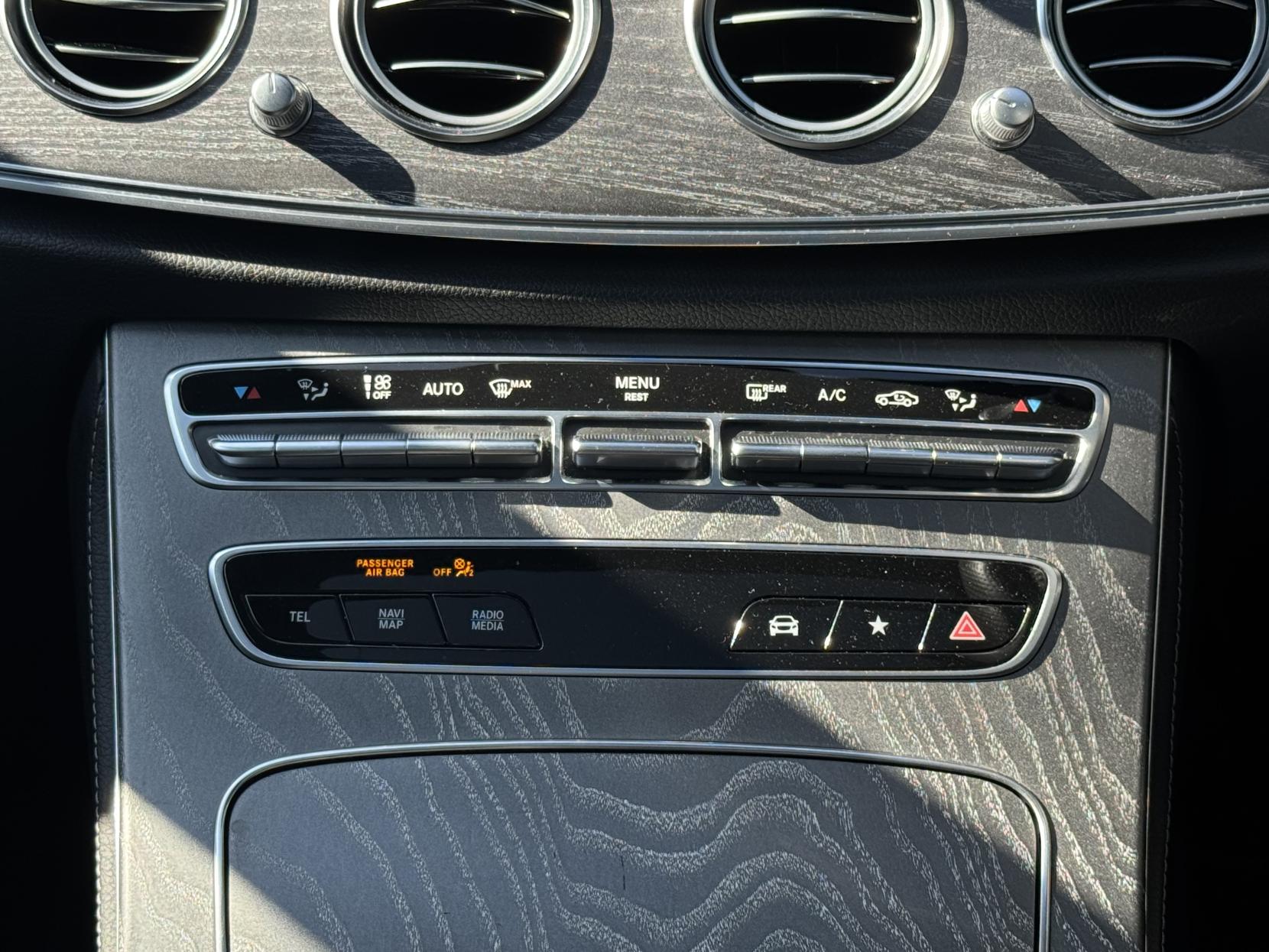 Mercedes-Benz E Class 2.9 E400d AMG Line Night Edition (Premium Plus) Saloon 4dr Diesel G-Tronic+ 4MATIC Euro 6 (s/s) (330 ps)