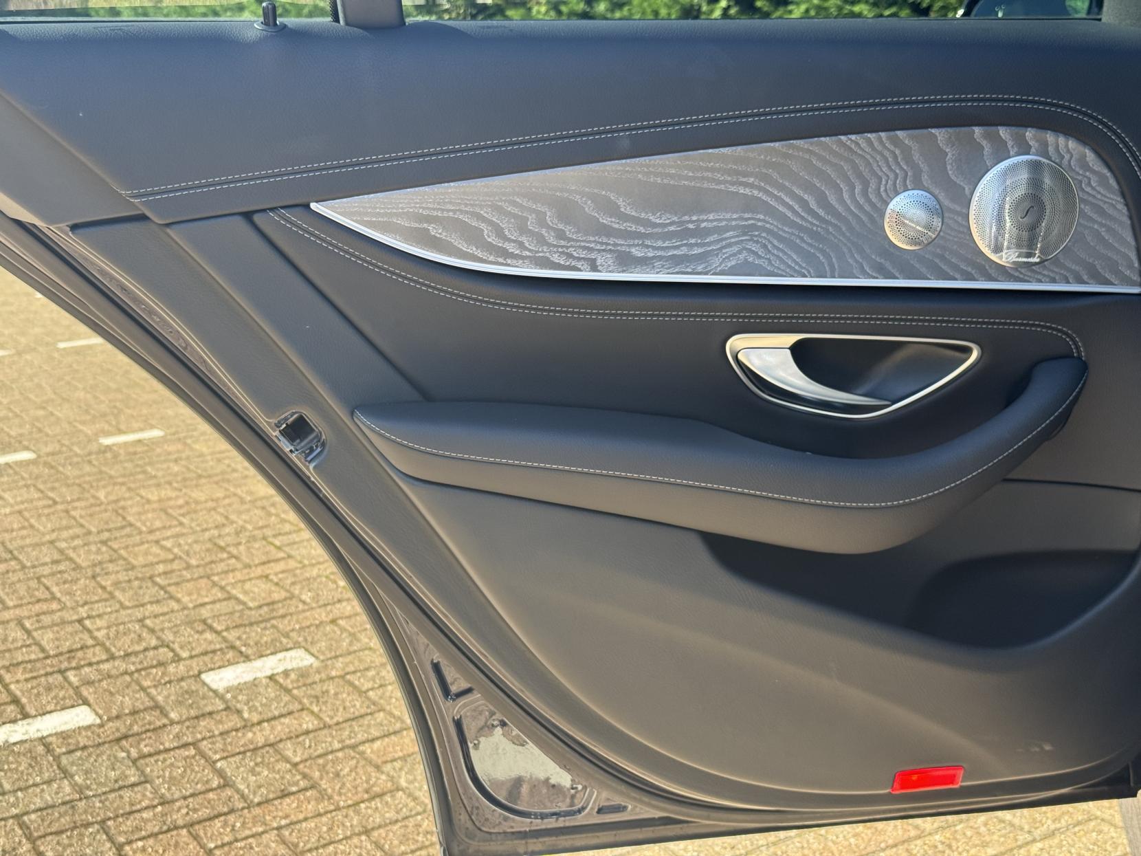 Mercedes-Benz E Class 2.9 E400d AMG Line Night Edition (Premium Plus) Saloon 4dr Diesel G-Tronic+ 4MATIC Euro 6 (s/s) (330 ps)