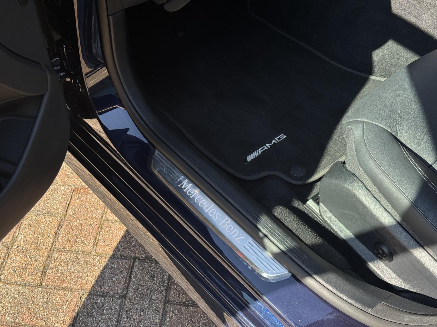 Mercedes-Benz E Class 2.9 E400d AMG Line Night Edition (Premium Plus) Saloon 4dr Diesel G-Tronic+ 4MATIC Euro 6 (s/s) (330 ps)