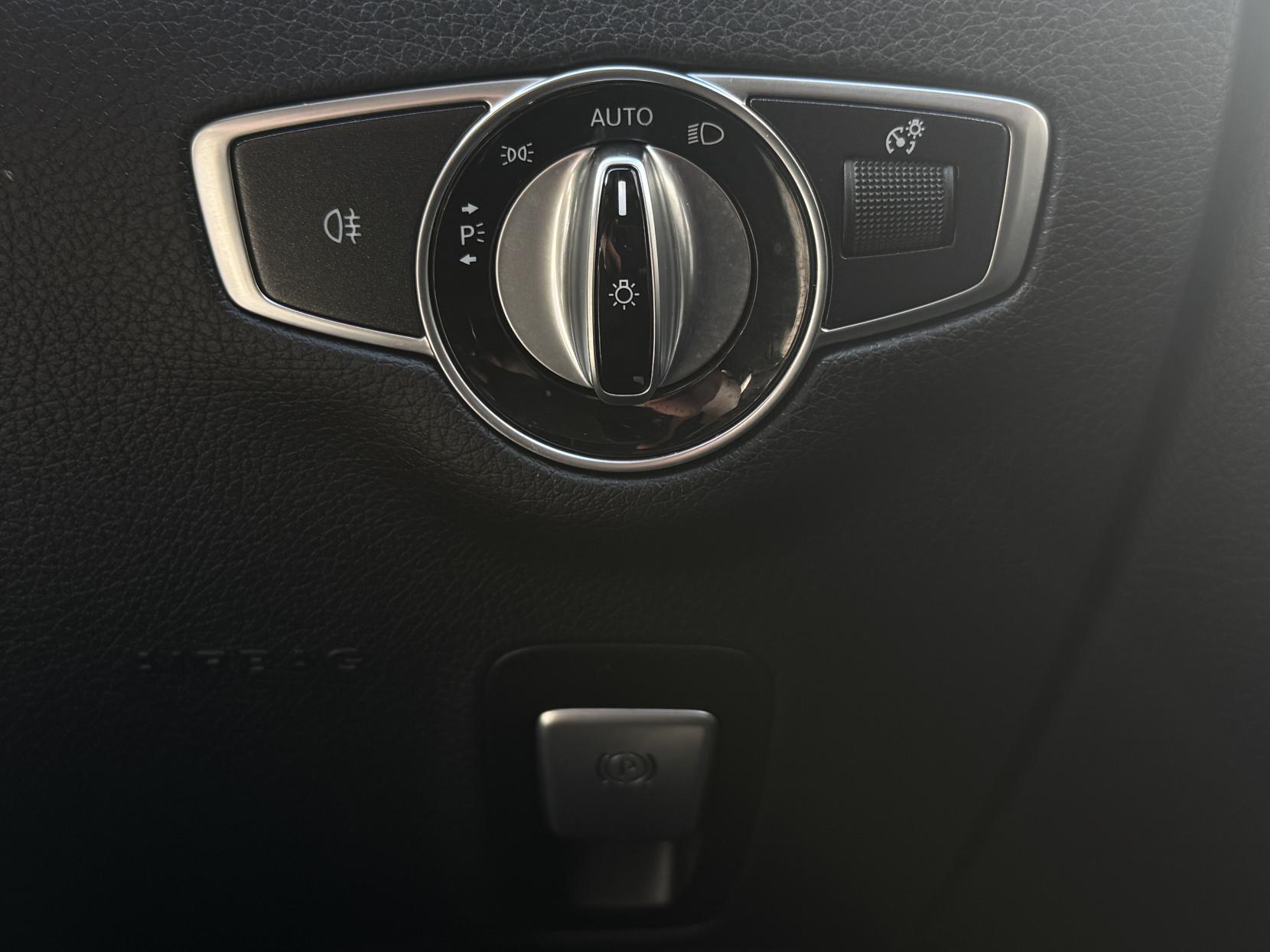 Mercedes-Benz E Class 2.9 E400d AMG Line Night Edition (Premium Plus) Saloon 4dr Diesel G-Tronic+ 4MATIC Euro 6 (s/s) (330 ps)