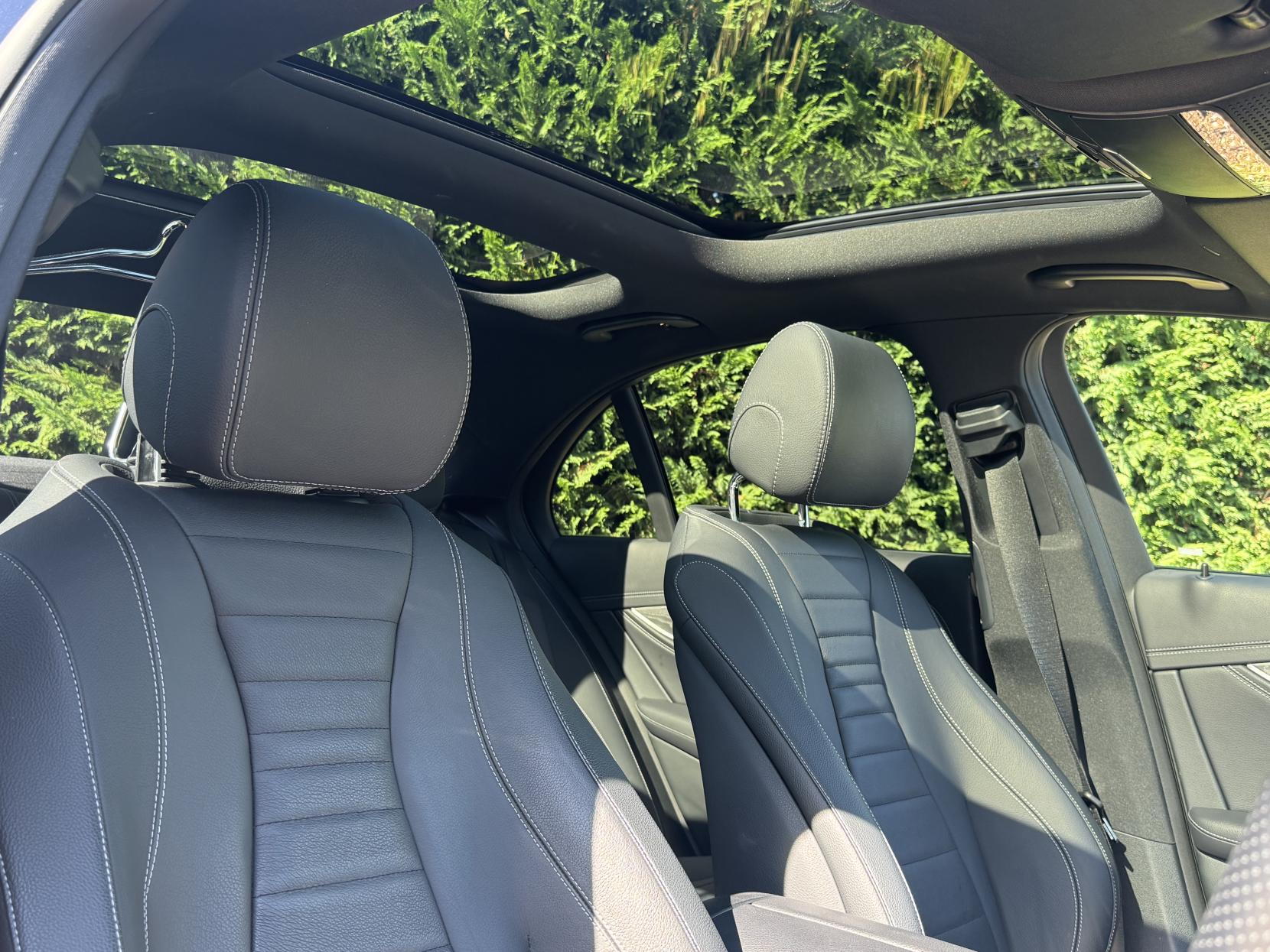 Mercedes-Benz E Class 2.9 E400d AMG Line Night Edition (Premium Plus) Saloon 4dr Diesel G-Tronic+ 4MATIC Euro 6 (s/s) (330 ps)