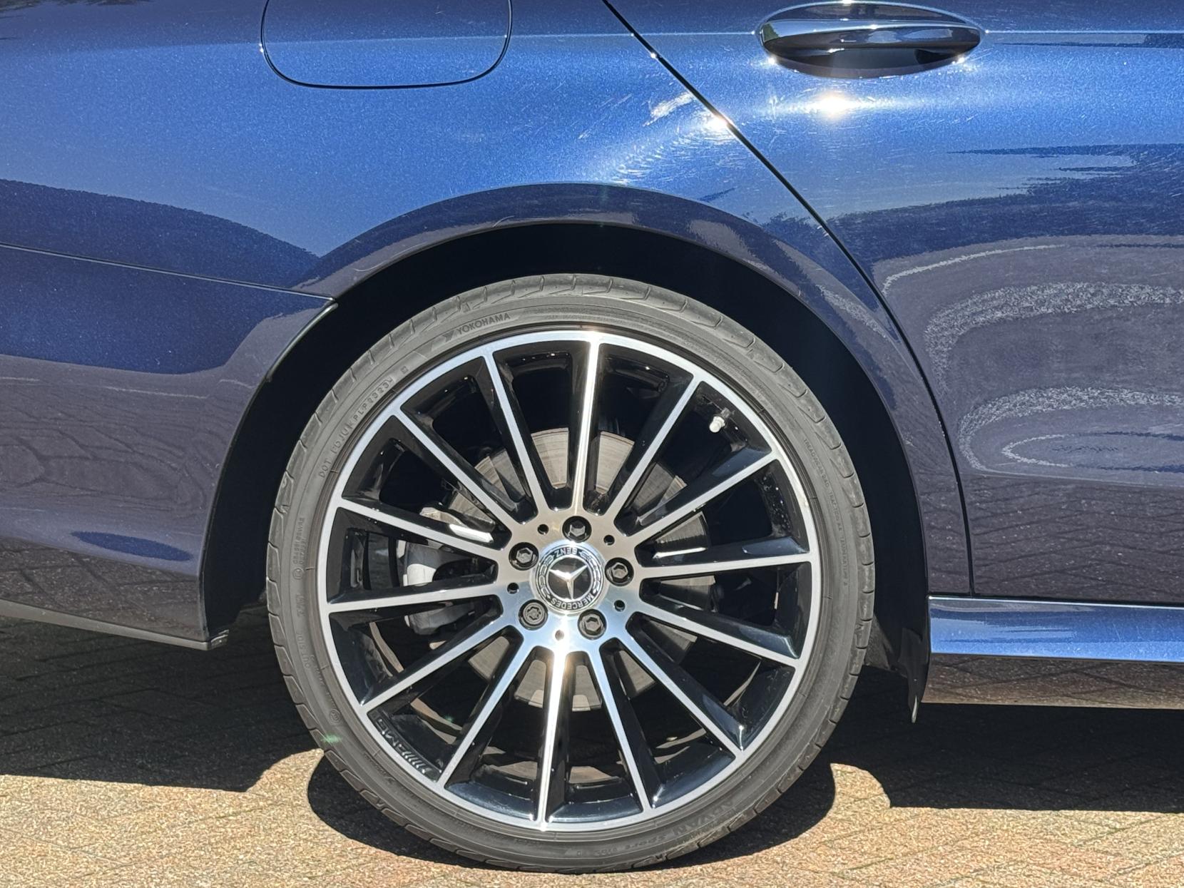 Mercedes-Benz E Class 2.9 E400d AMG Line Night Edition (Premium Plus) Saloon 4dr Diesel G-Tronic+ 4MATIC Euro 6 (s/s) (330 ps)