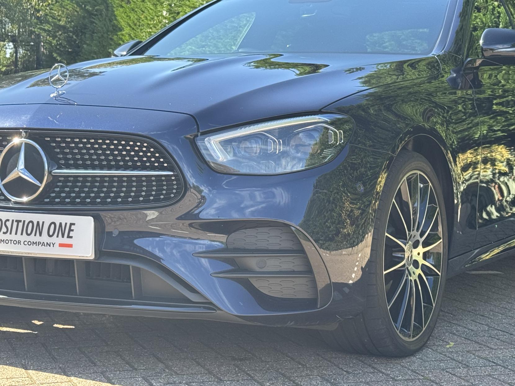 Mercedes-Benz E Class 2.9 E400d AMG Line Night Edition (Premium Plus) Saloon 4dr Diesel G-Tronic+ 4MATIC Euro 6 (s/s) (330 ps)