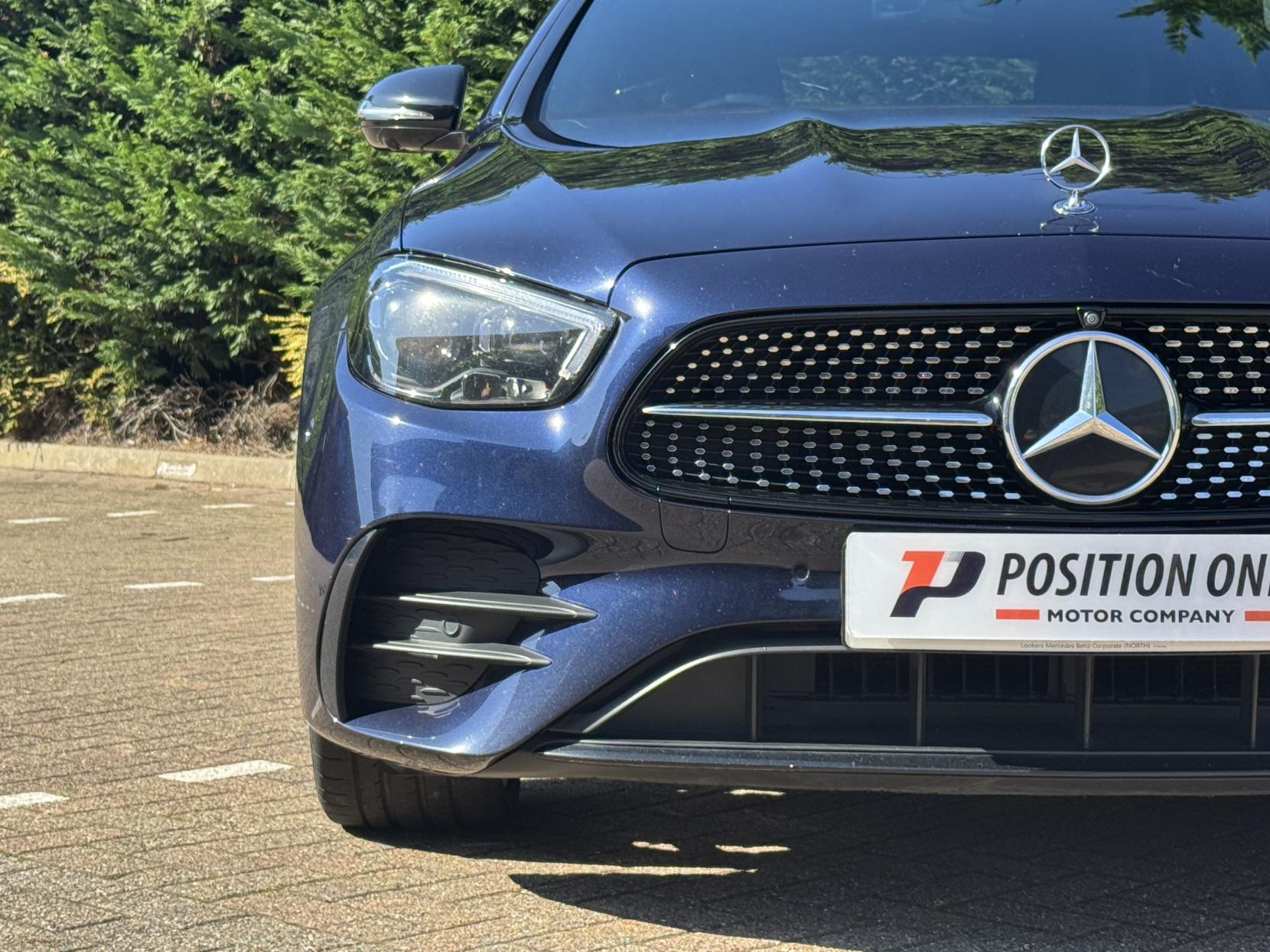 Mercedes-Benz E Class 2.9 E400d AMG Line Night Edition (Premium Plus) Saloon 4dr Diesel G-Tronic+ 4MATIC Euro 6 (s/s) (330 ps)