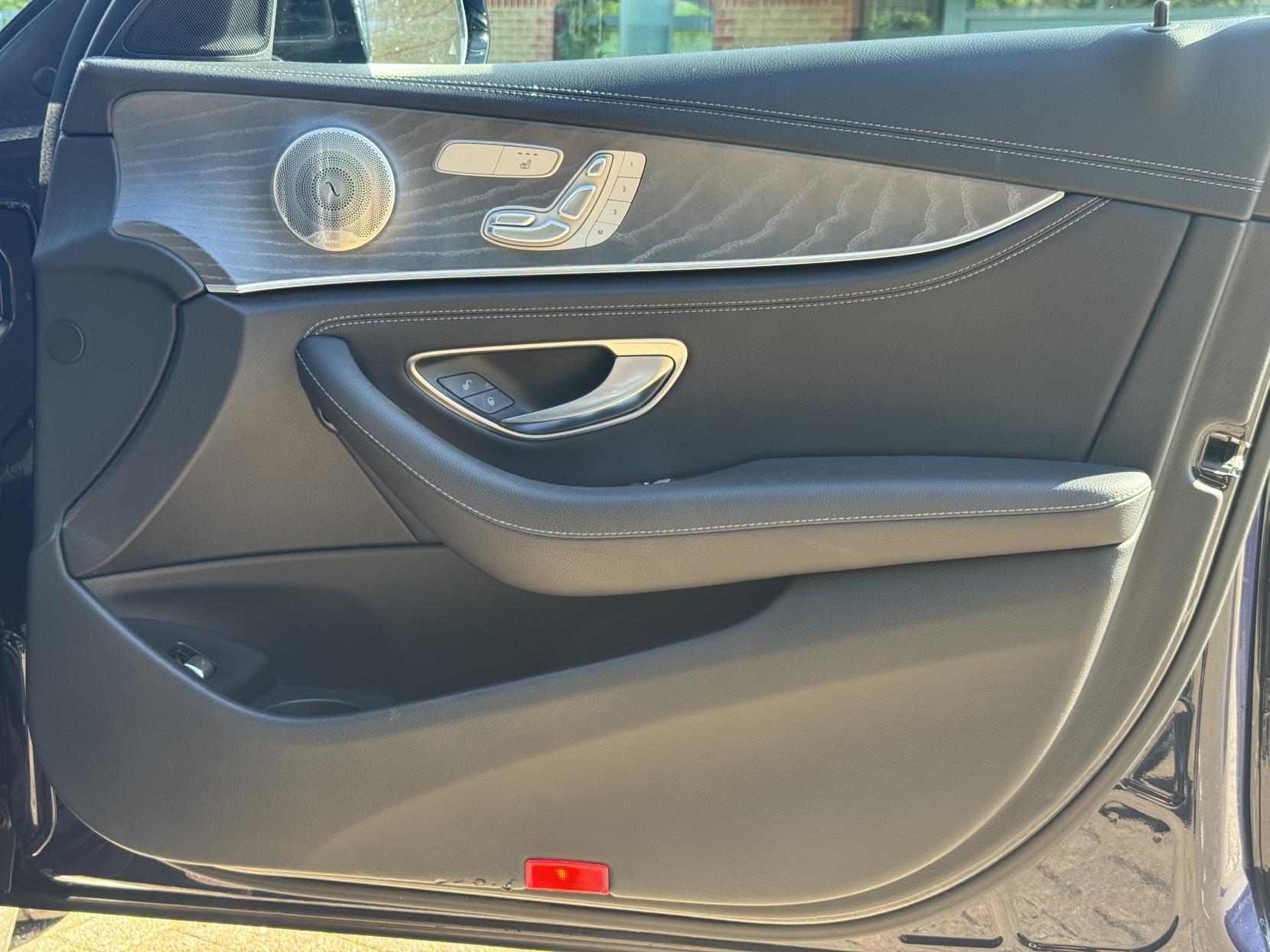 Mercedes-Benz E Class 2.9 E400d AMG Line Night Edition (Premium Plus) Saloon 4dr Diesel G-Tronic+ 4MATIC Euro 6 (s/s) (330 ps)