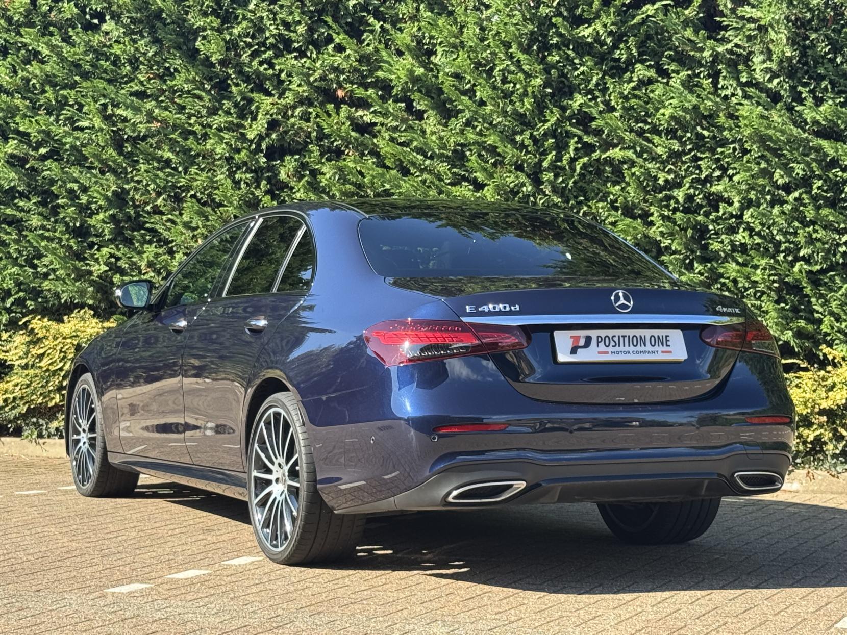 Mercedes-Benz E Class 2.9 E400d AMG Line Night Edition (Premium Plus) Saloon 4dr Diesel G-Tronic+ 4MATIC Euro 6 (s/s) (330 ps)