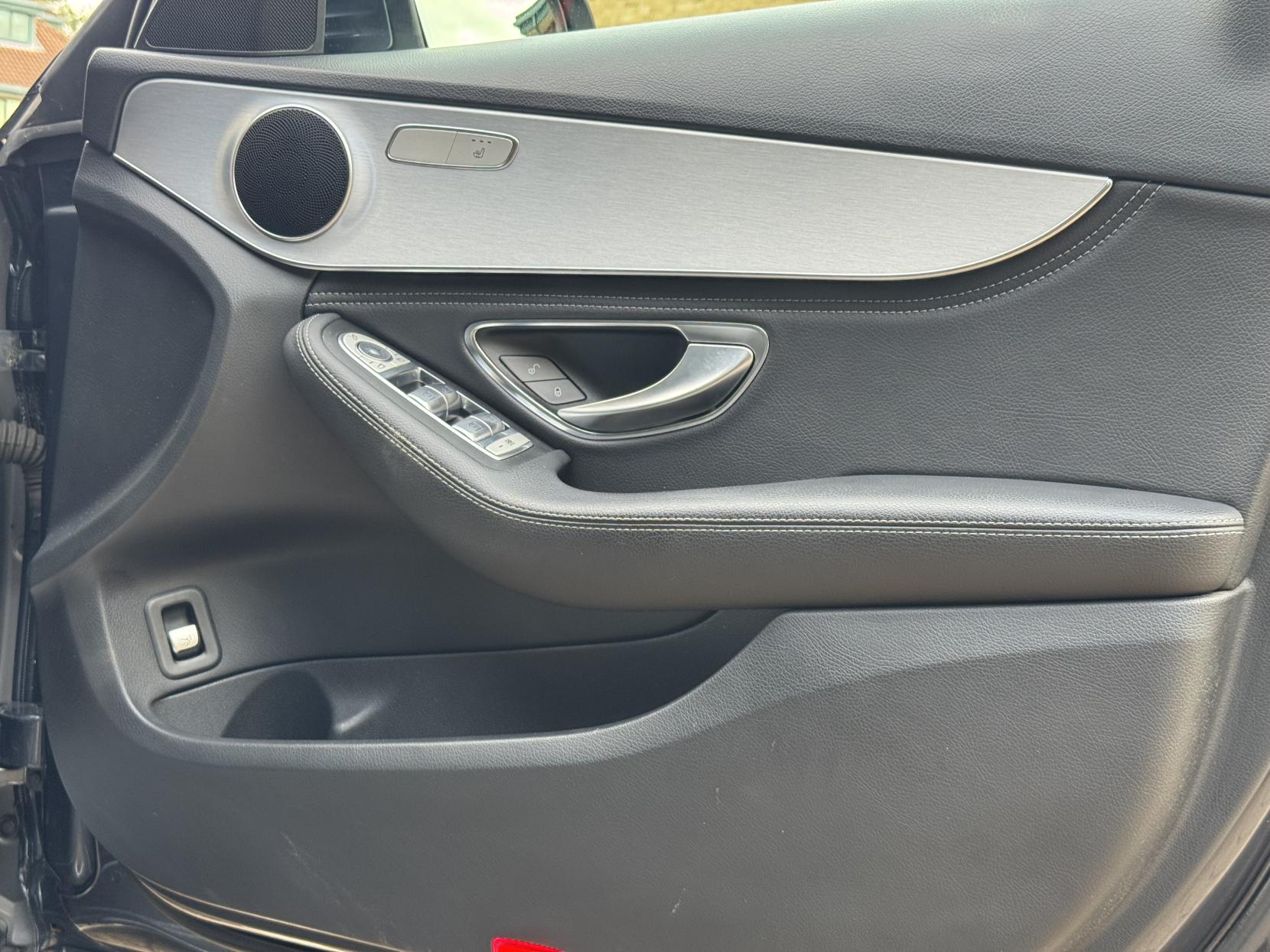 Mercedes-Benz C Class 2.0 C200 Sport Estate 5dr Petrol 7G-Tronic+ Euro 6 (s/s) (184 ps)