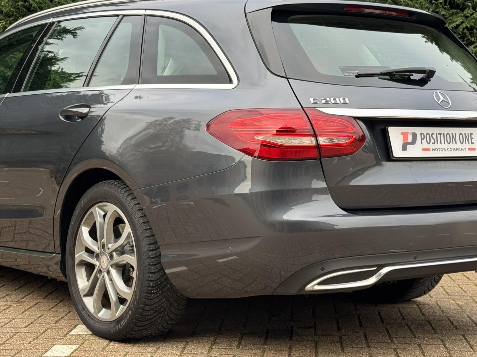 Mercedes-Benz C Class 2.0 C200 Sport Estate 5dr Petrol 7G-Tronic+ Euro 6 (s/s) (184 ps)