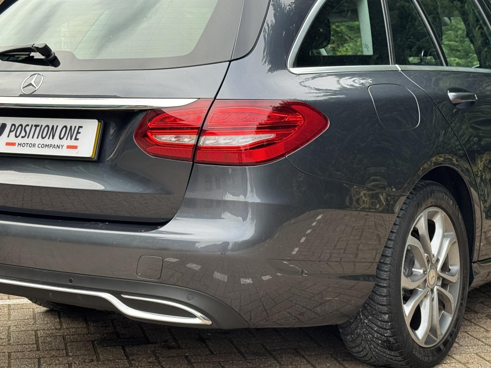 Mercedes-Benz C Class 2.0 C200 Sport Estate 5dr Petrol 7G-Tronic+ Euro 6 (s/s) (184 ps)