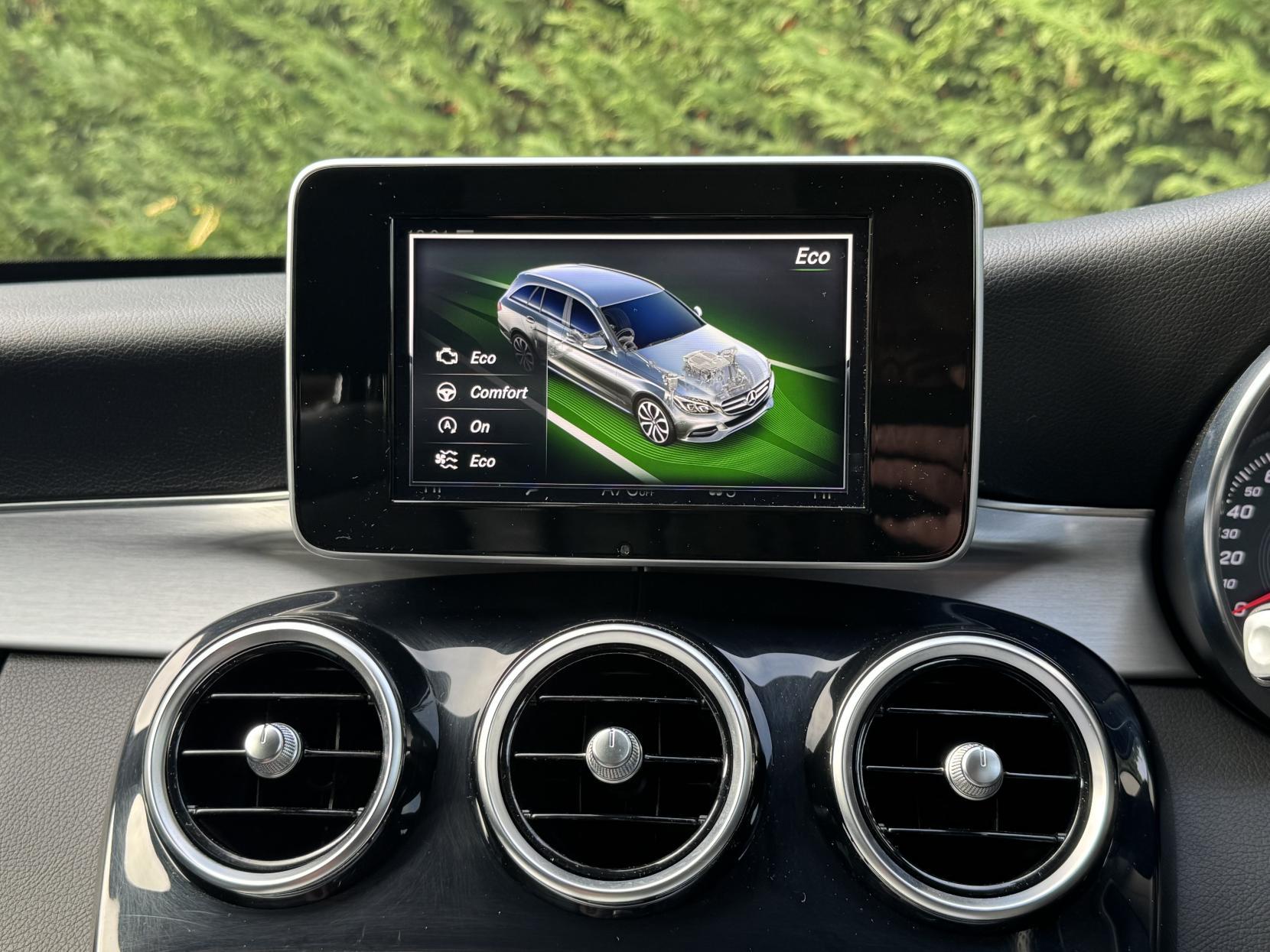 Mercedes-Benz C Class 2.0 C200 Sport Estate 5dr Petrol 7G-Tronic+ Euro 6 (s/s) (184 ps)