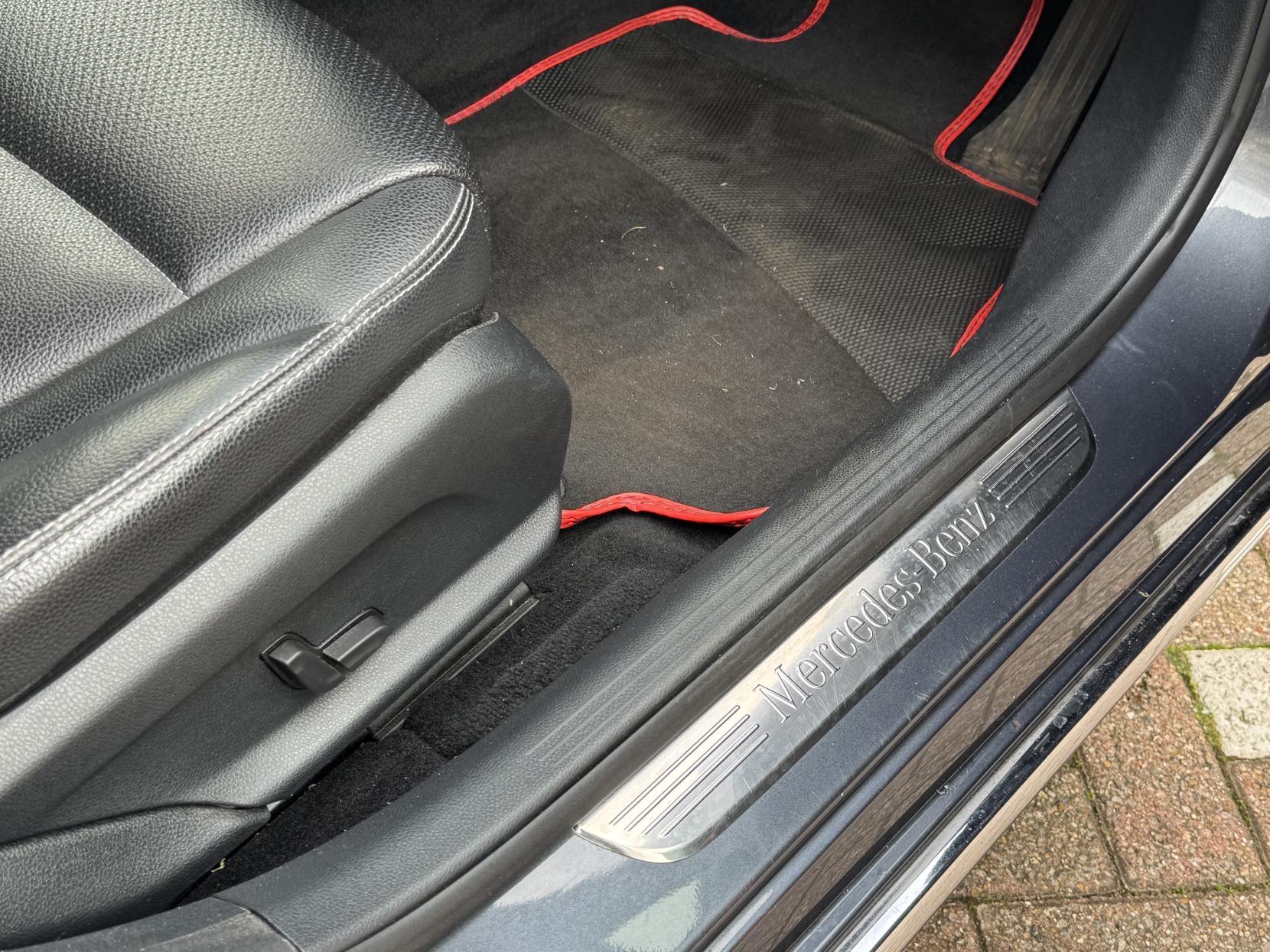 Mercedes-Benz C Class 2.0 C200 Sport Estate 5dr Petrol 7G-Tronic+ Euro 6 (s/s) (184 ps)