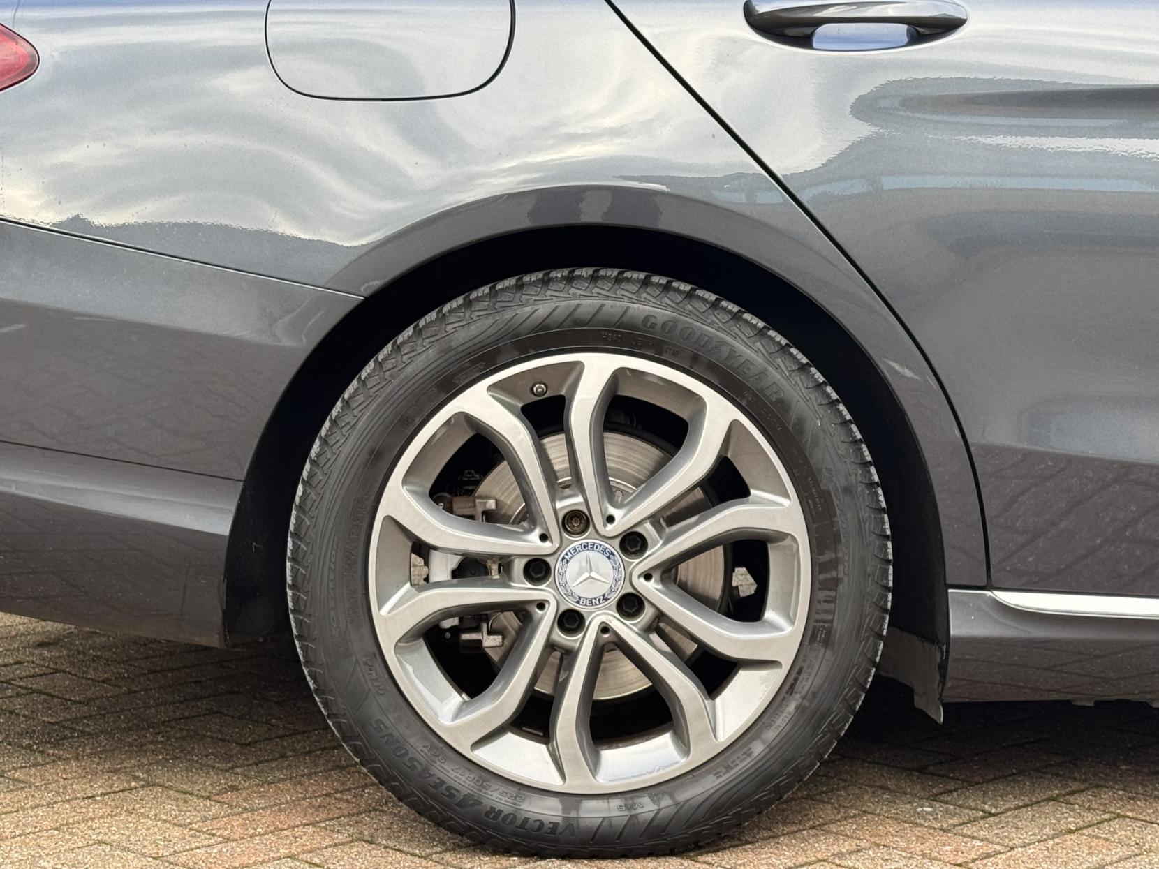 Mercedes-Benz C Class 2.0 C200 Sport Estate 5dr Petrol 7G-Tronic+ Euro 6 (s/s) (184 ps)