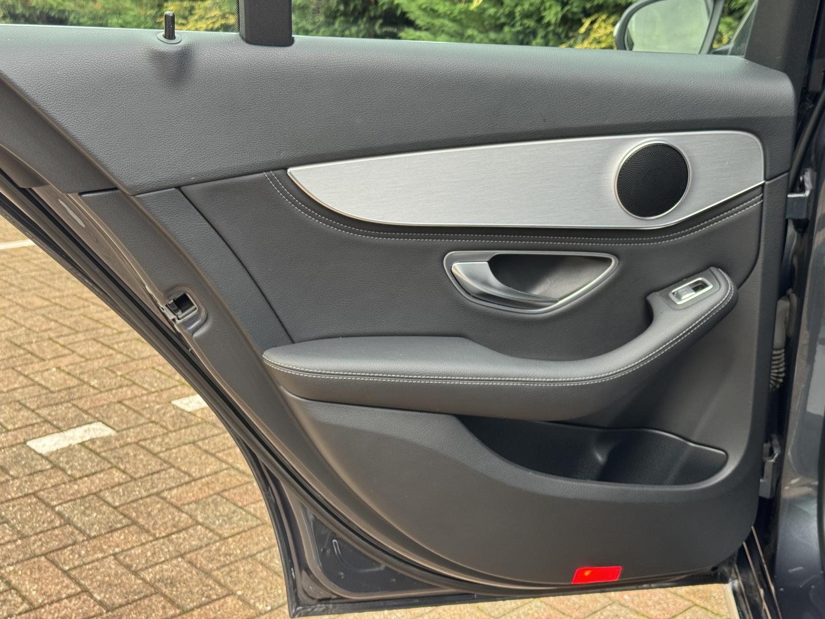 Mercedes-Benz C Class 2.0 C200 Sport Estate 5dr Petrol 7G-Tronic+ Euro 6 (s/s) (184 ps)