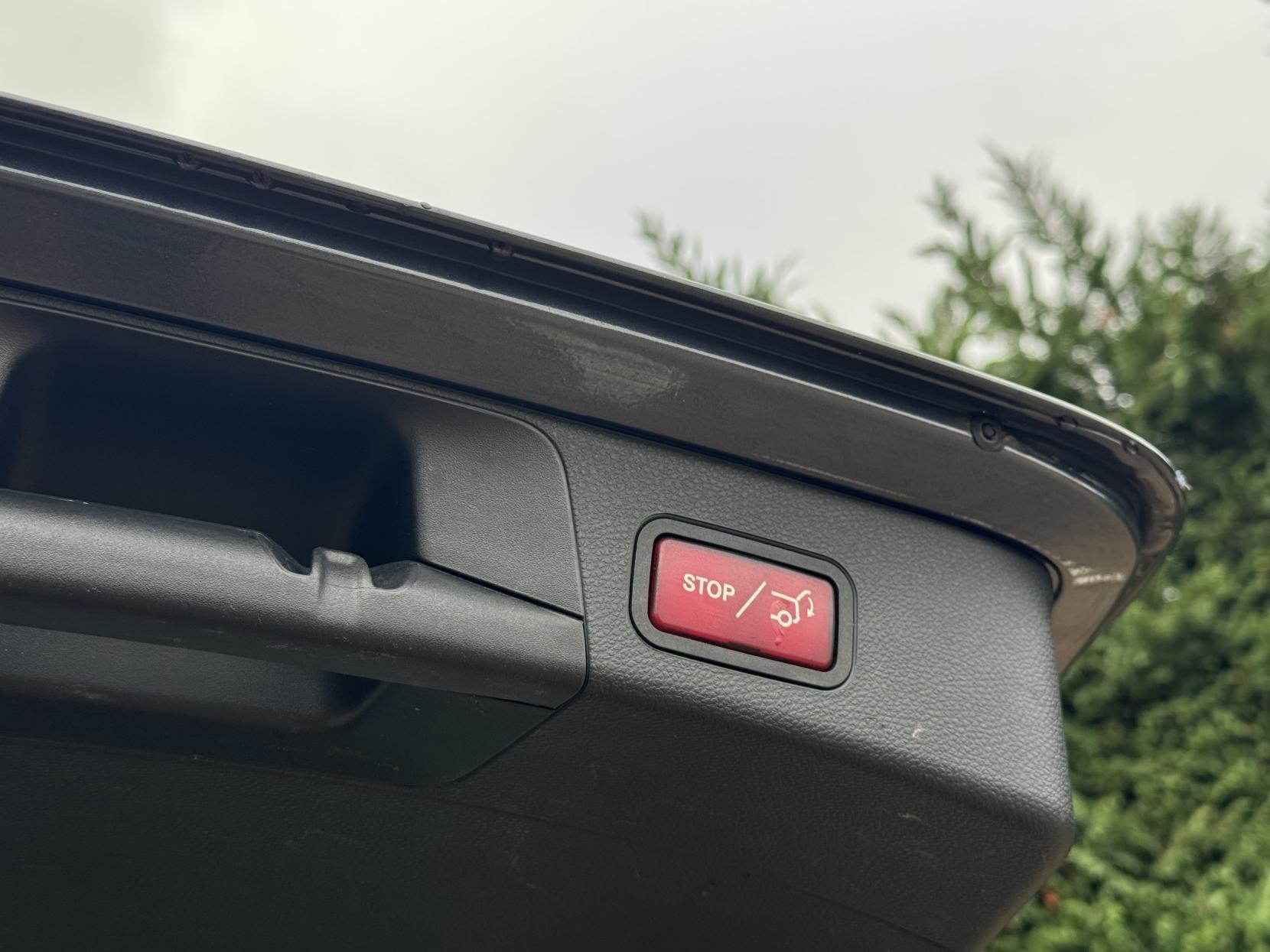 Mercedes-Benz C Class 2.0 C200 Sport Estate 5dr Petrol 7G-Tronic+ Euro 6 (s/s) (184 ps)