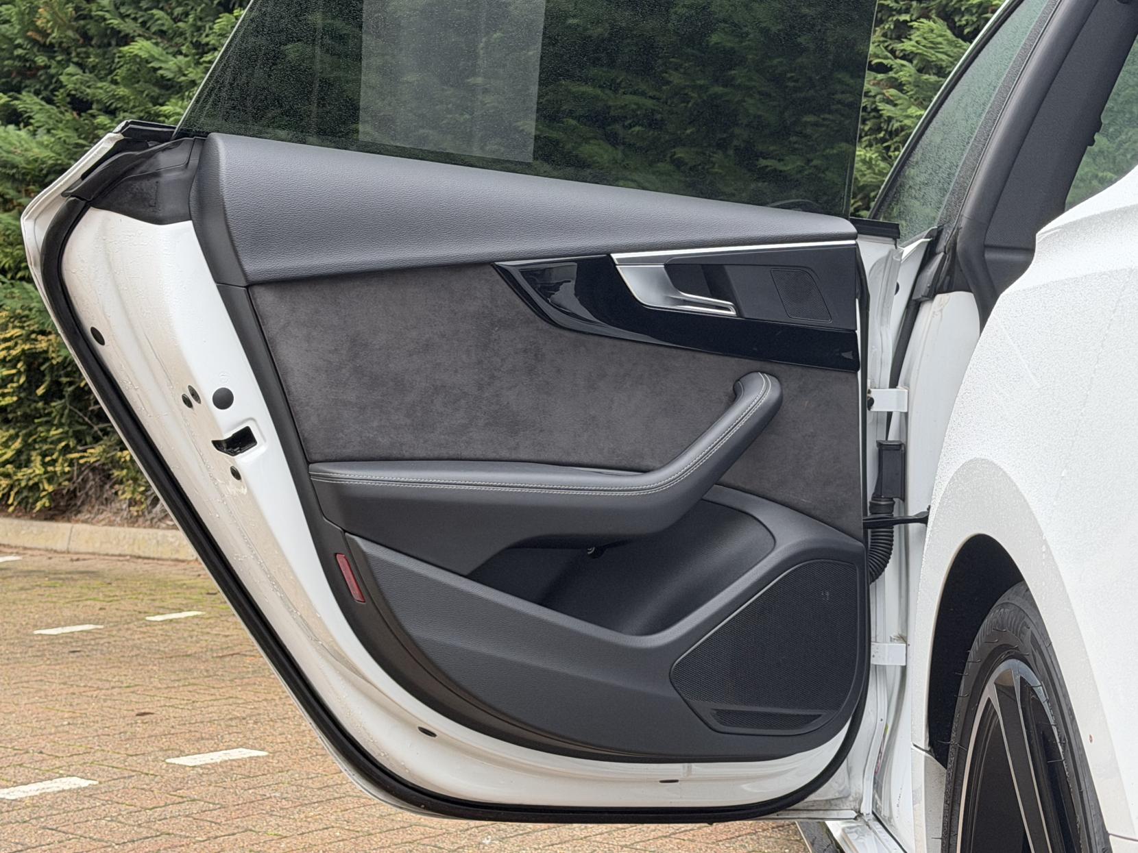 Audi RS5 2.9 TFSI V6 Sport Edition Sportback 5dr Petrol Tiptronic quattro Euro 6 (s/s) (450 ps)