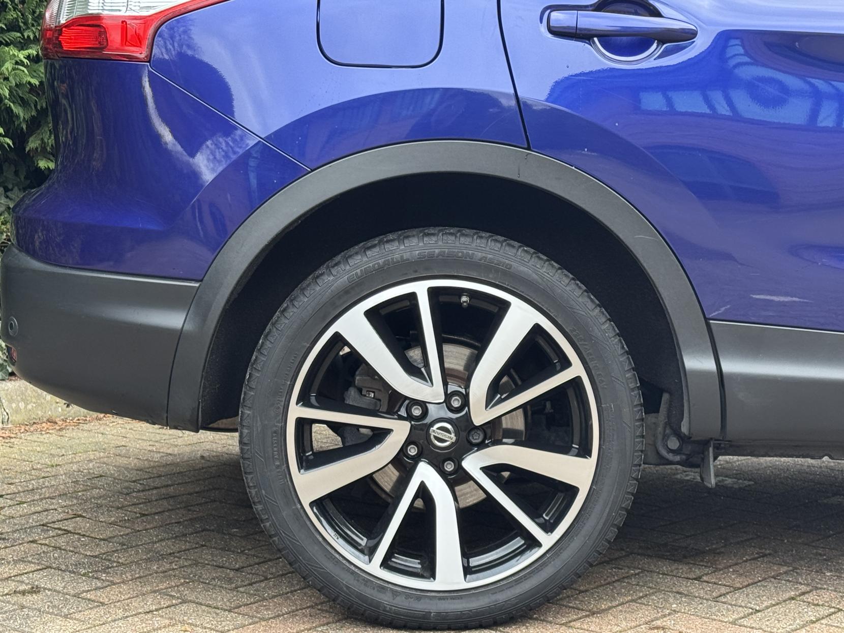 Nissan Qashqai 1.6 dCi Tekna SUV 5dr Diesel XTRON 2WD Euro 6 (s/s) (130 ps)