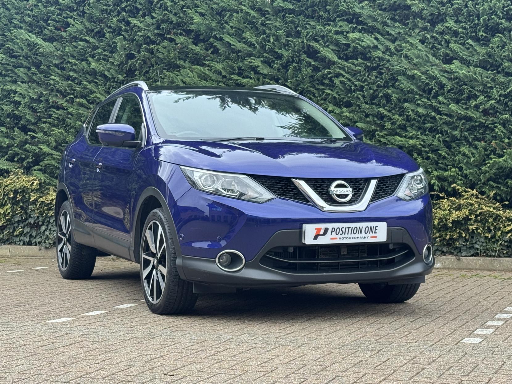 Nissan Qashqai 1.6 dCi Tekna SUV 5dr Diesel XTRON 2WD Euro 6 (s/s) (130 ps)