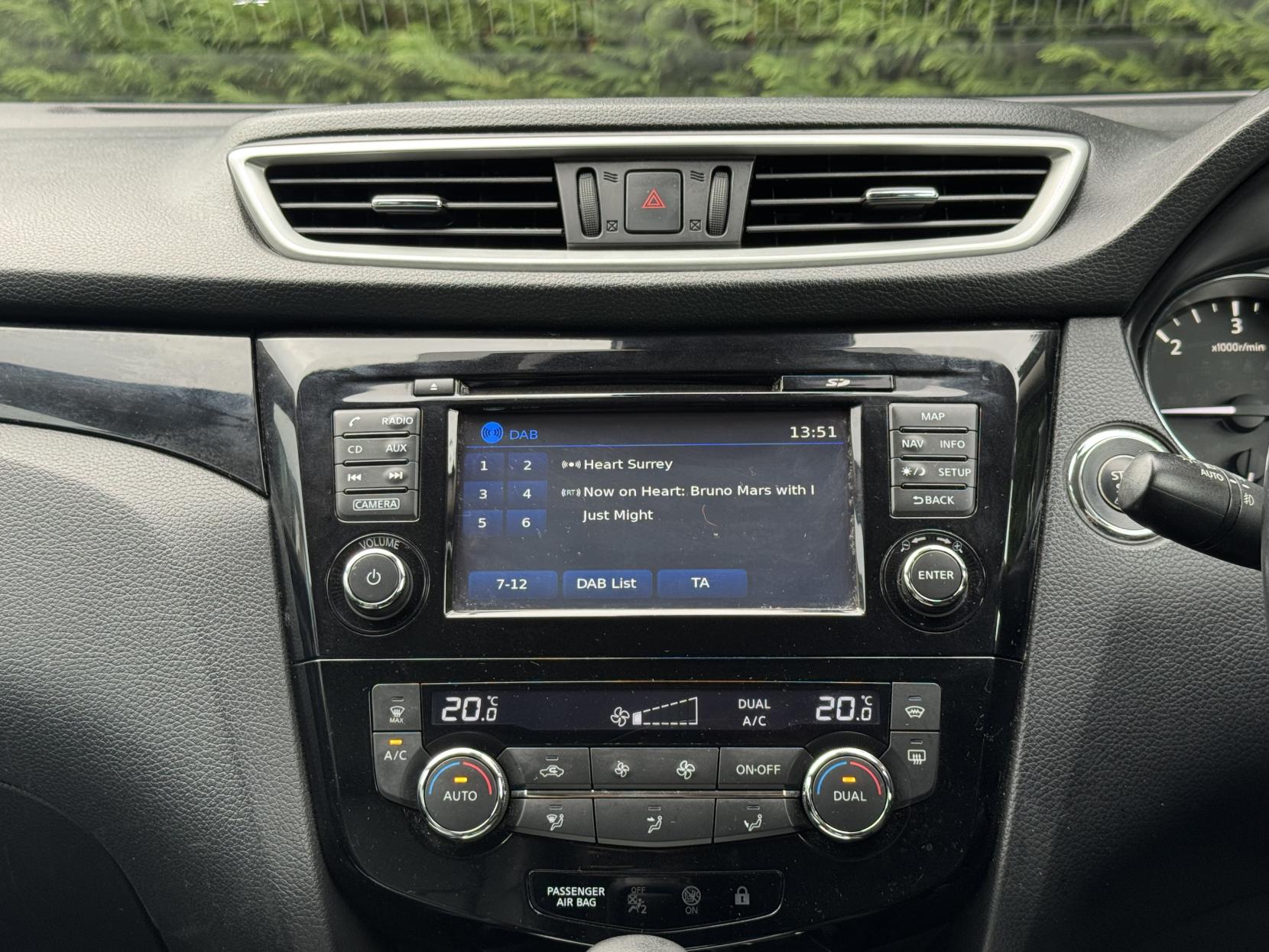 Nissan Qashqai 1.6 dCi Tekna SUV 5dr Diesel XTRON 2WD Euro 6 (s/s) (130 ps)