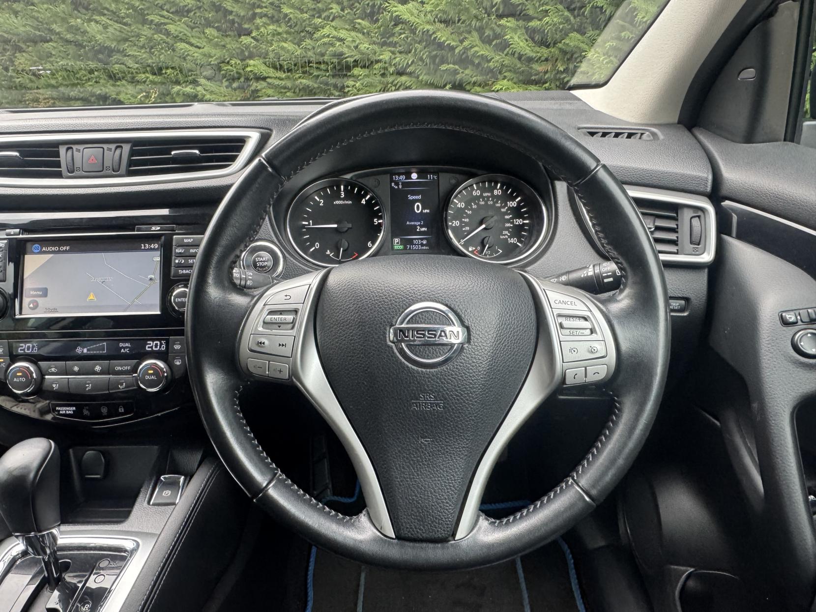 Nissan Qashqai 1.6 dCi Tekna SUV 5dr Diesel XTRON 2WD Euro 6 (s/s) (130 ps)