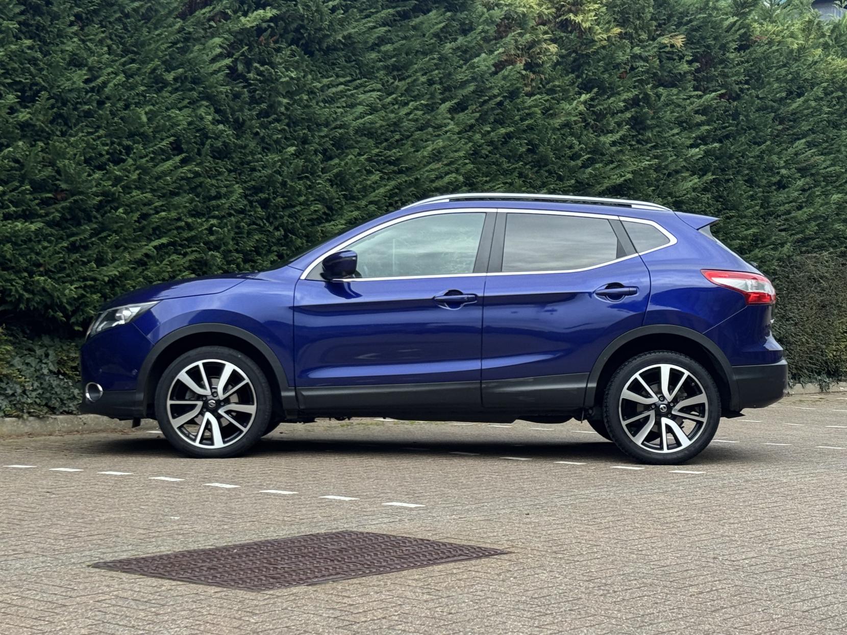 Nissan Qashqai 1.6 dCi Tekna SUV 5dr Diesel XTRON 2WD Euro 6 (s/s) (130 ps)