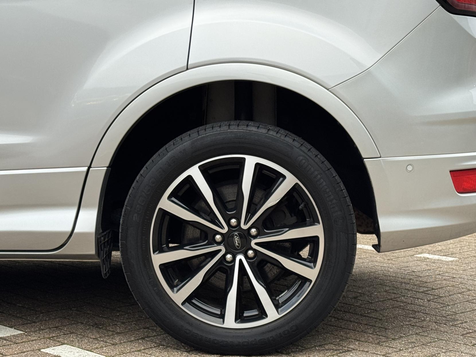 Ford Kuga 1.5T EcoBoost ST-Line SUV 5dr Petrol Auto AWD Euro 6 (s/s) (176 ps)