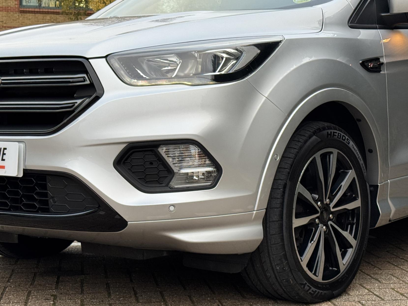 Ford Kuga 1.5T EcoBoost ST-Line SUV 5dr Petrol Auto AWD Euro 6 (s/s) (176 ps)