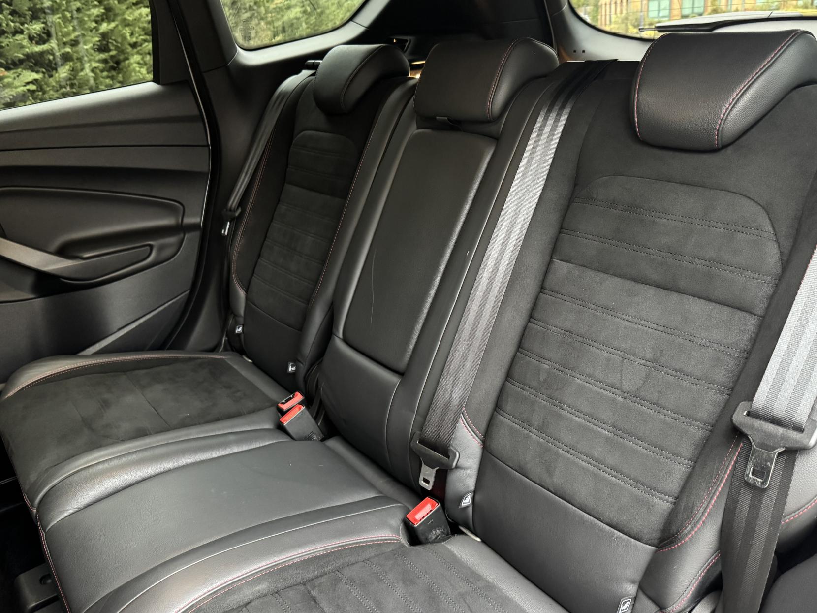 Ford Kuga 1.5T EcoBoost ST-Line SUV 5dr Petrol Auto AWD Euro 6 (s/s) (176 ps)