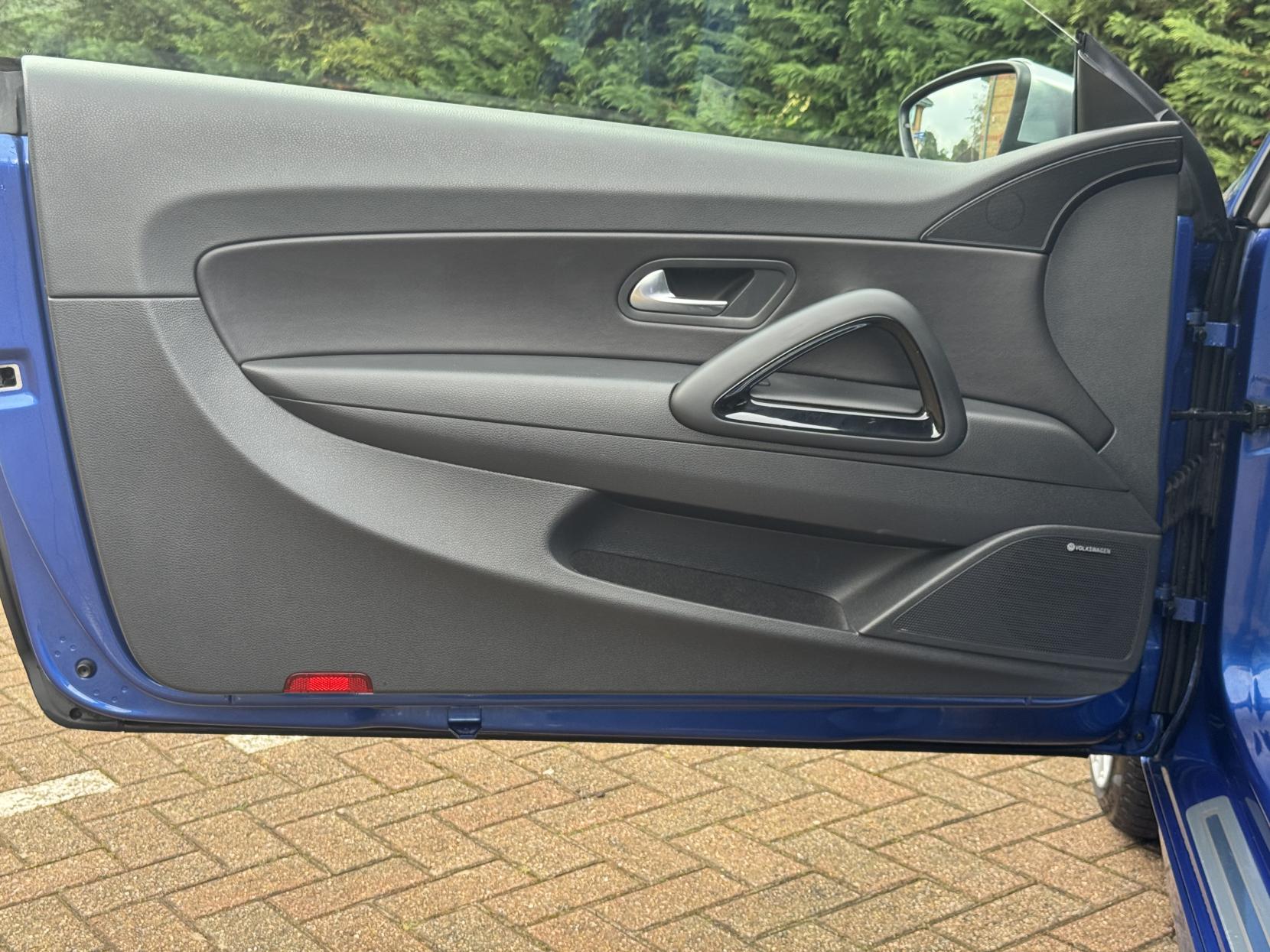 Volkswagen Scirocco 2.0 TSI R Hatchback 3dr Petrol Manual Euro 6 (s/s) (280 ps)