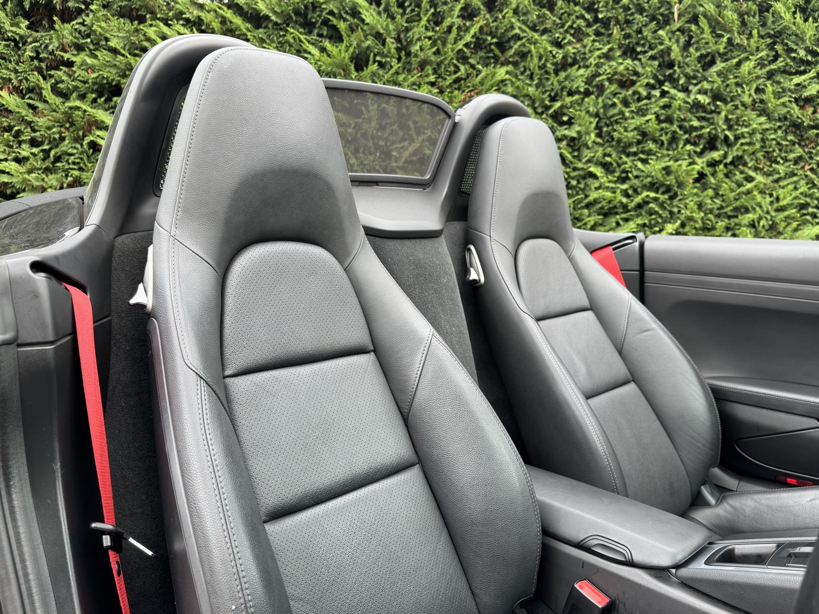 Porsche Boxster 3.4 981 S Convertible 2dr Petrol PDK Euro 5 (s/s) (315 ps)