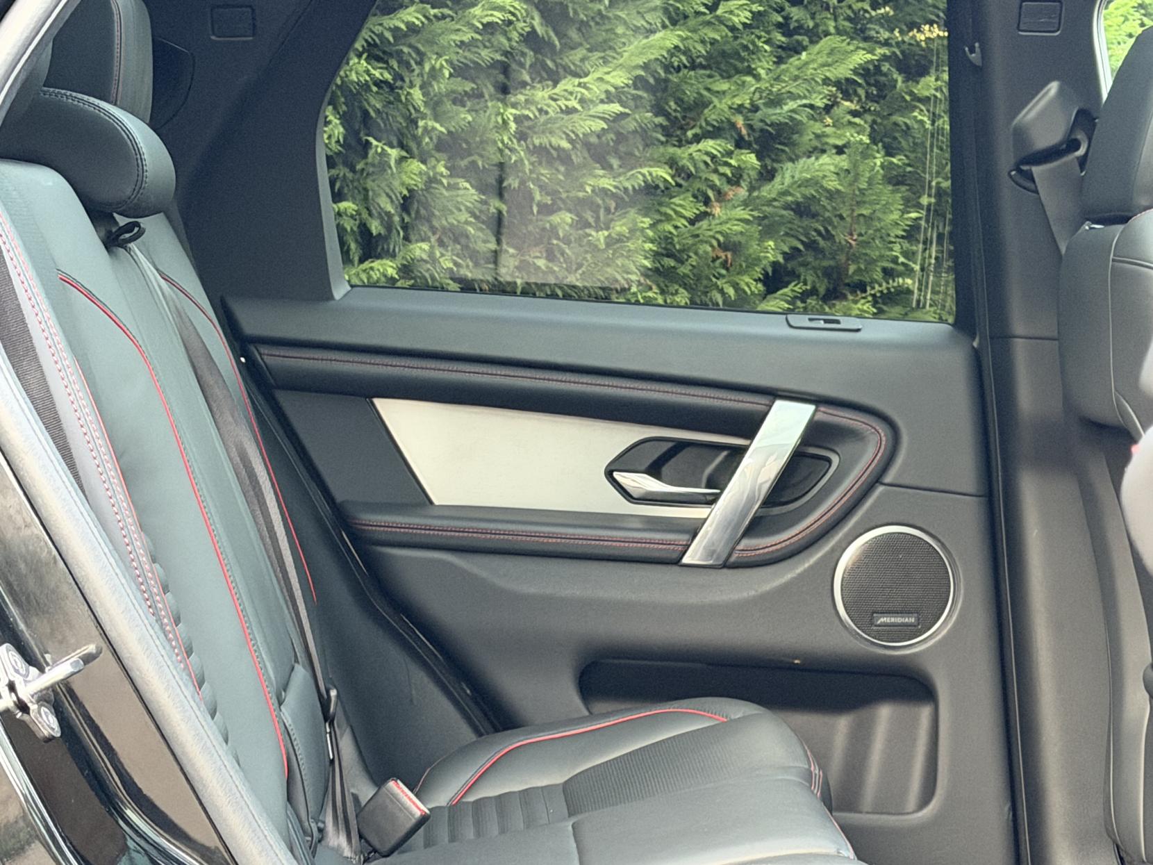 Land Rover Discovery Sport 2.0 P250 MHEV R-Dynamic HSE SUV 5dr Petrol Auto 4WD Euro 6 (s/s) (249 ps)