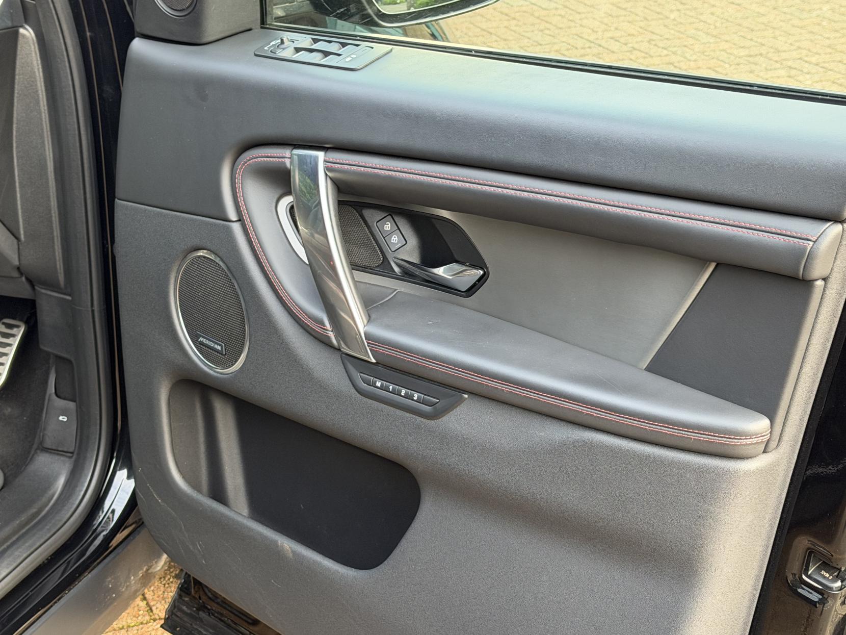 Land Rover Discovery Sport 2.0 P250 MHEV R-Dynamic HSE SUV 5dr Petrol Auto 4WD Euro 6 (s/s) (249 ps)