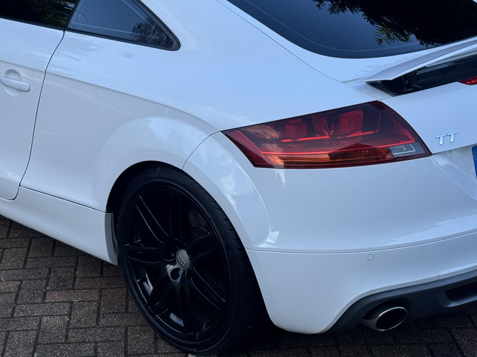 Audi TT 2.0 TFSI S line Coupe 3dr Petrol S Tronic quattro Euro 5 (s/s) (211 ps)