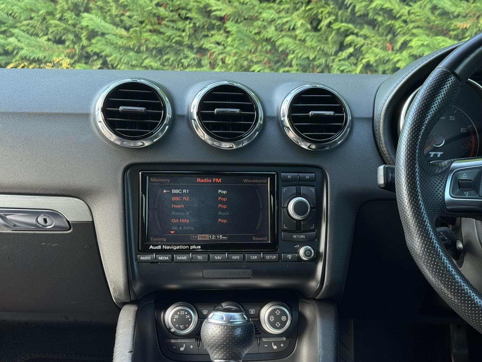 Audi TT 2.0 TFSI S line Coupe 3dr Petrol S Tronic quattro Euro 5 (s/s) (211 ps)