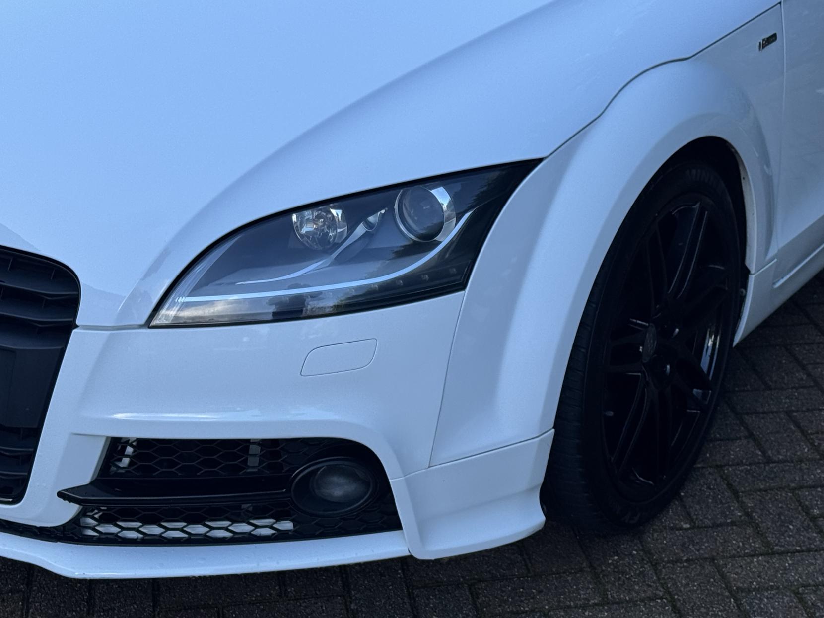 Audi TT 2.0 TFSI S line Coupe 3dr Petrol S Tronic quattro Euro 5 (s/s) (211 ps)