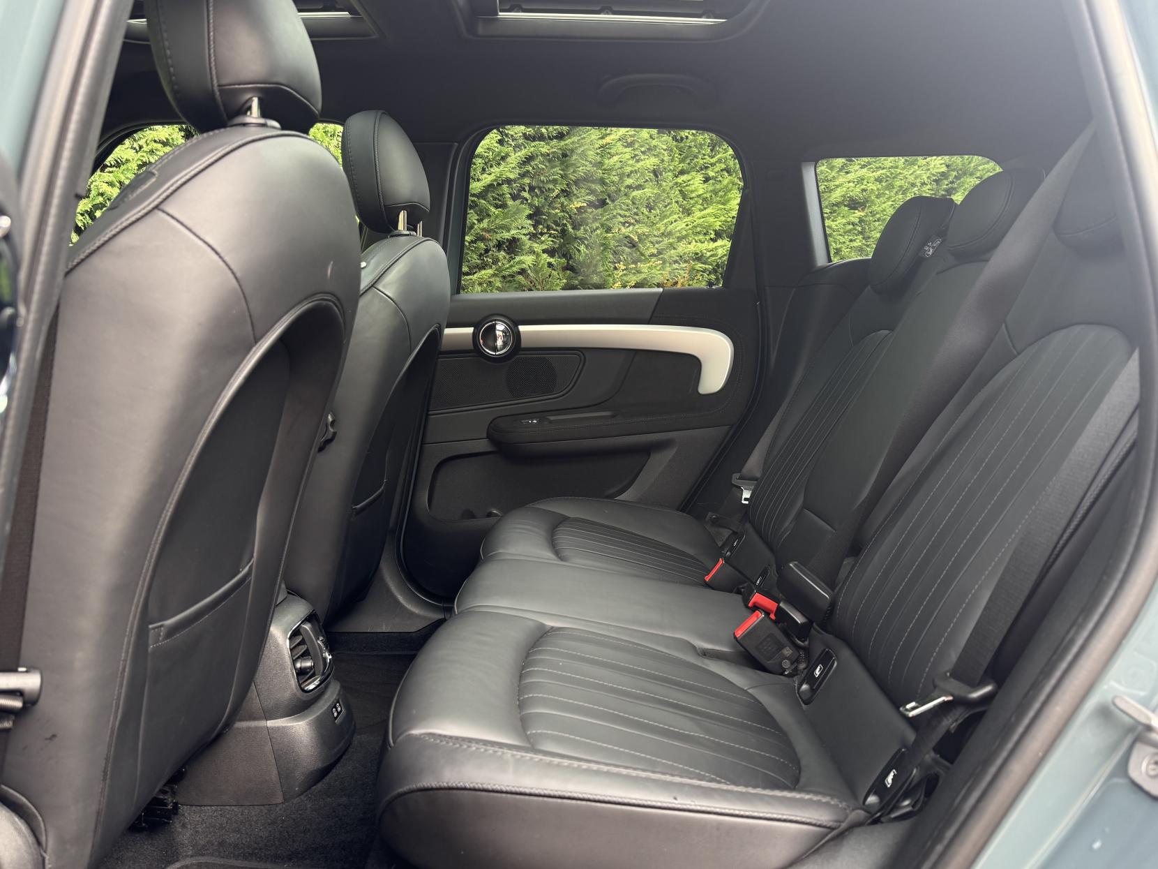 MINI Countryman 1.5 10kWh Cooper SE Exclusive SUV 5dr Petrol Plug-in Hybrid Auto ALL4 Euro 6 (s/s) (222 ps)