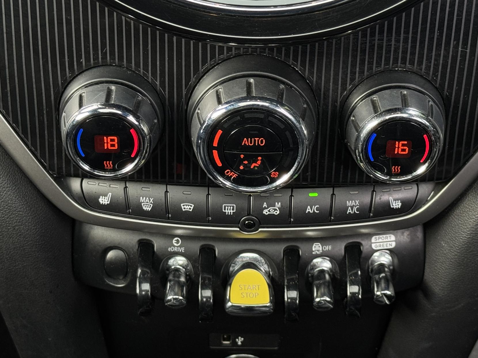 MINI Countryman 1.5 10kWh Cooper SE Exclusive SUV 5dr Petrol Plug-in Hybrid Auto ALL4 Euro 6 (s/s) (222 ps)