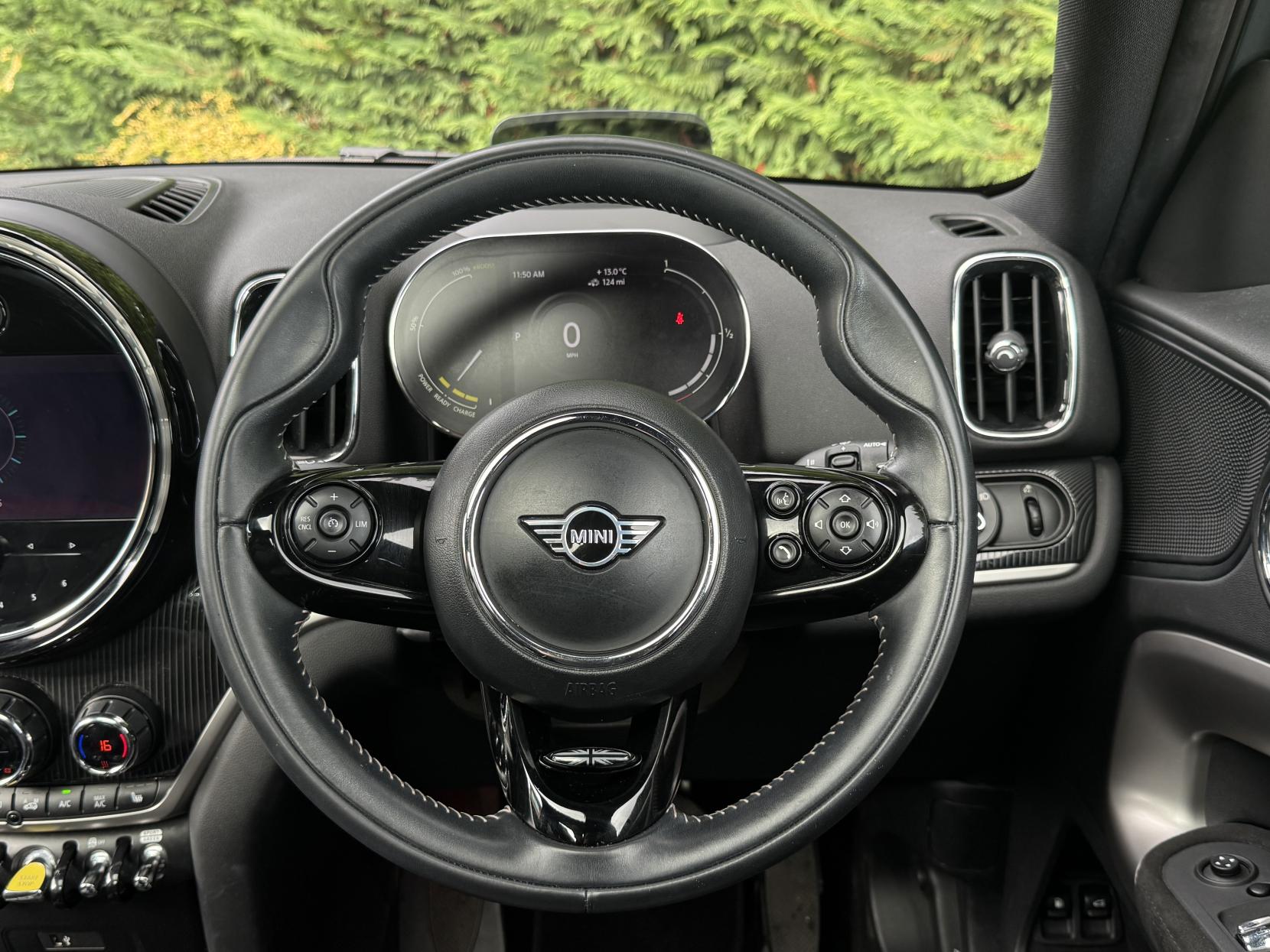 MINI Countryman 1.5 10kWh Cooper SE Exclusive SUV 5dr Petrol Plug-in Hybrid Auto ALL4 Euro 6 (s/s) (222 ps)