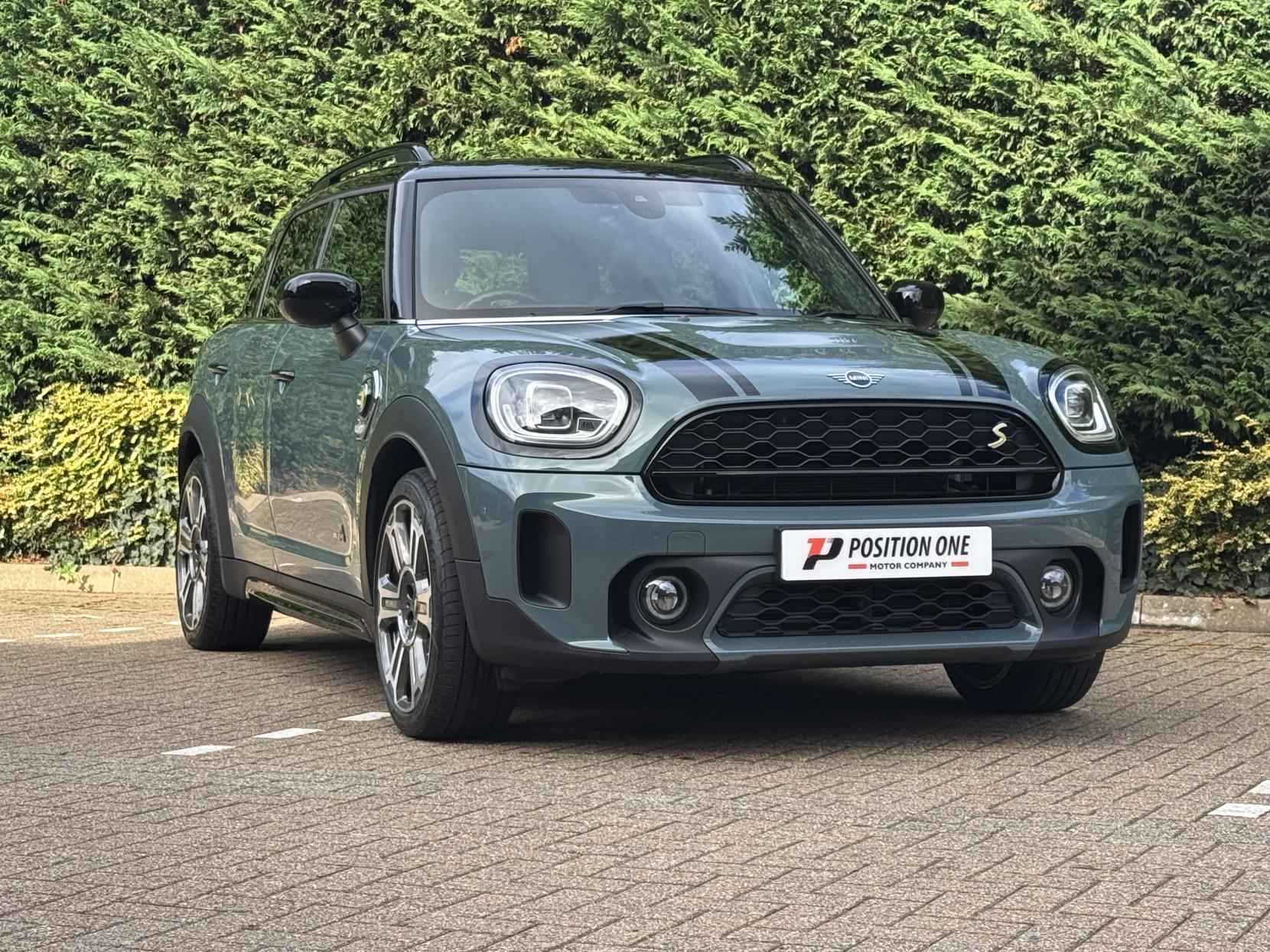 MINI Countryman 1.5 10kWh Cooper SE Exclusive SUV 5dr Petrol Plug-in Hybrid Auto ALL4 Euro 6 (s/s) (222 ps)