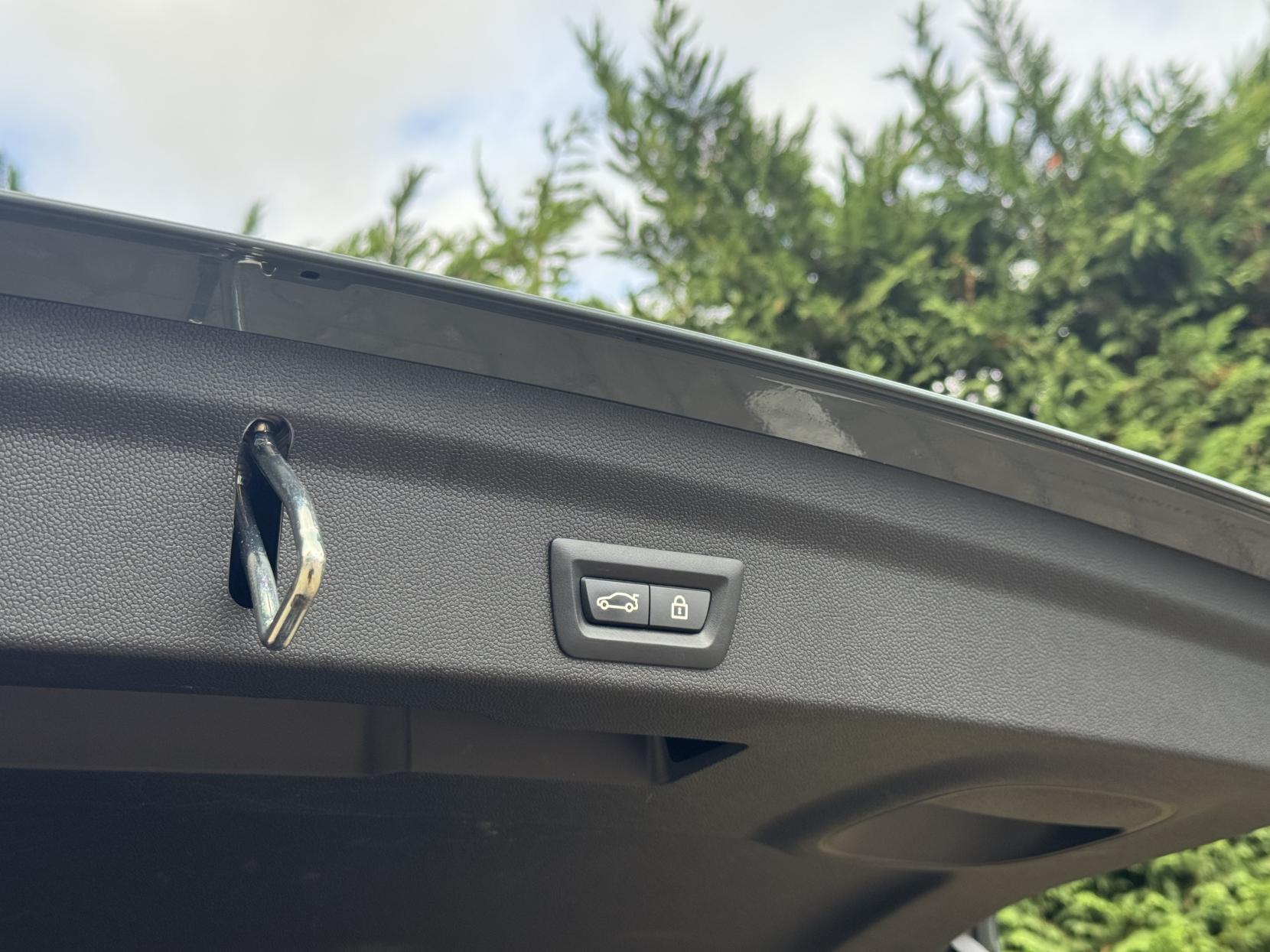 MINI Countryman 1.5 10kWh Cooper SE Exclusive SUV 5dr Petrol Plug-in Hybrid Auto ALL4 Euro 6 (s/s) (222 ps)