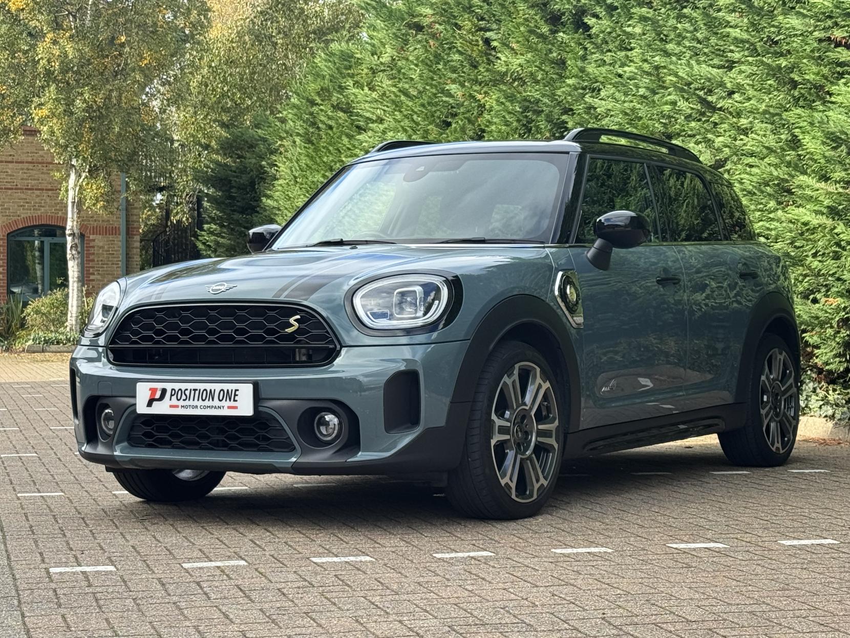 MINI Countryman 1.5 10kWh Cooper SE Exclusive SUV 5dr Petrol Plug-in Hybrid Auto ALL4 Euro 6 (s/s) (222 ps)