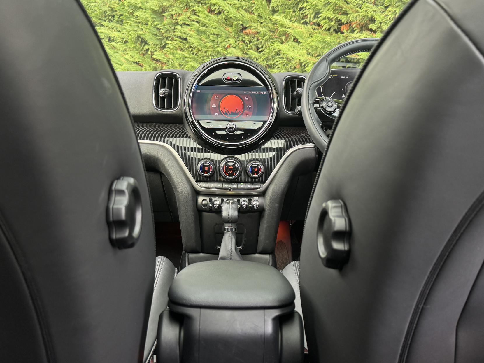 MINI Countryman 1.5 10kWh Cooper SE Exclusive SUV 5dr Petrol Plug-in Hybrid Auto ALL4 Euro 6 (s/s) (222 ps)