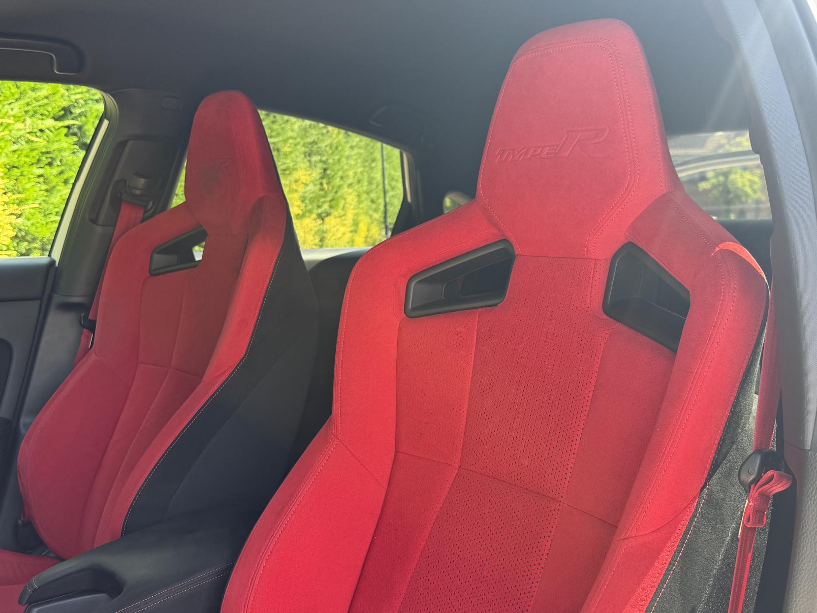 Honda Civic 2.0 VTEC Turbo Type R Hatchback 5dr Petrol Manual Euro 6 (s/s) (329 ps)