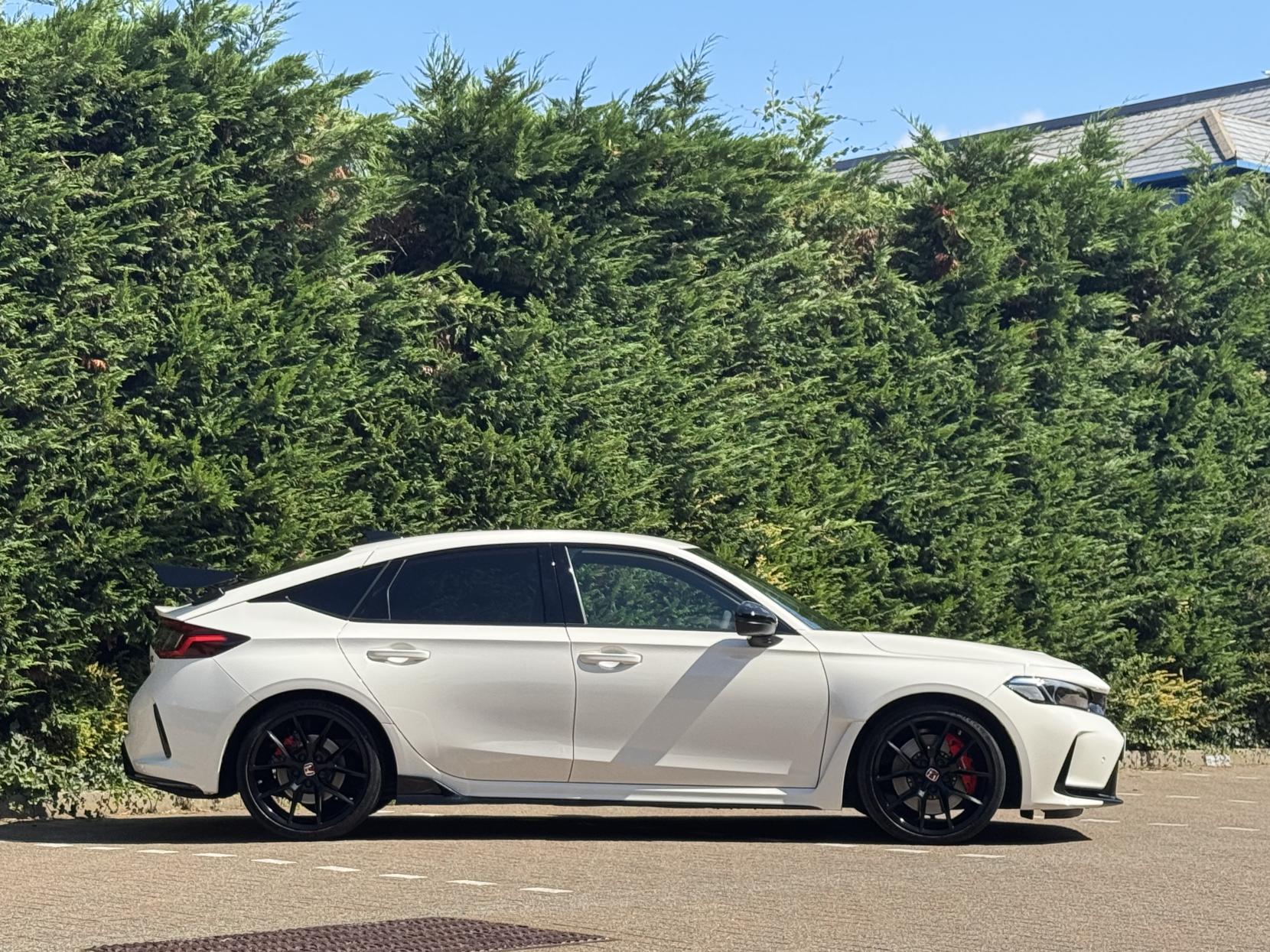 Honda Civic 2.0 VTEC Turbo Type R Hatchback 5dr Petrol Manual Euro 6 (s/s) (329 ps)