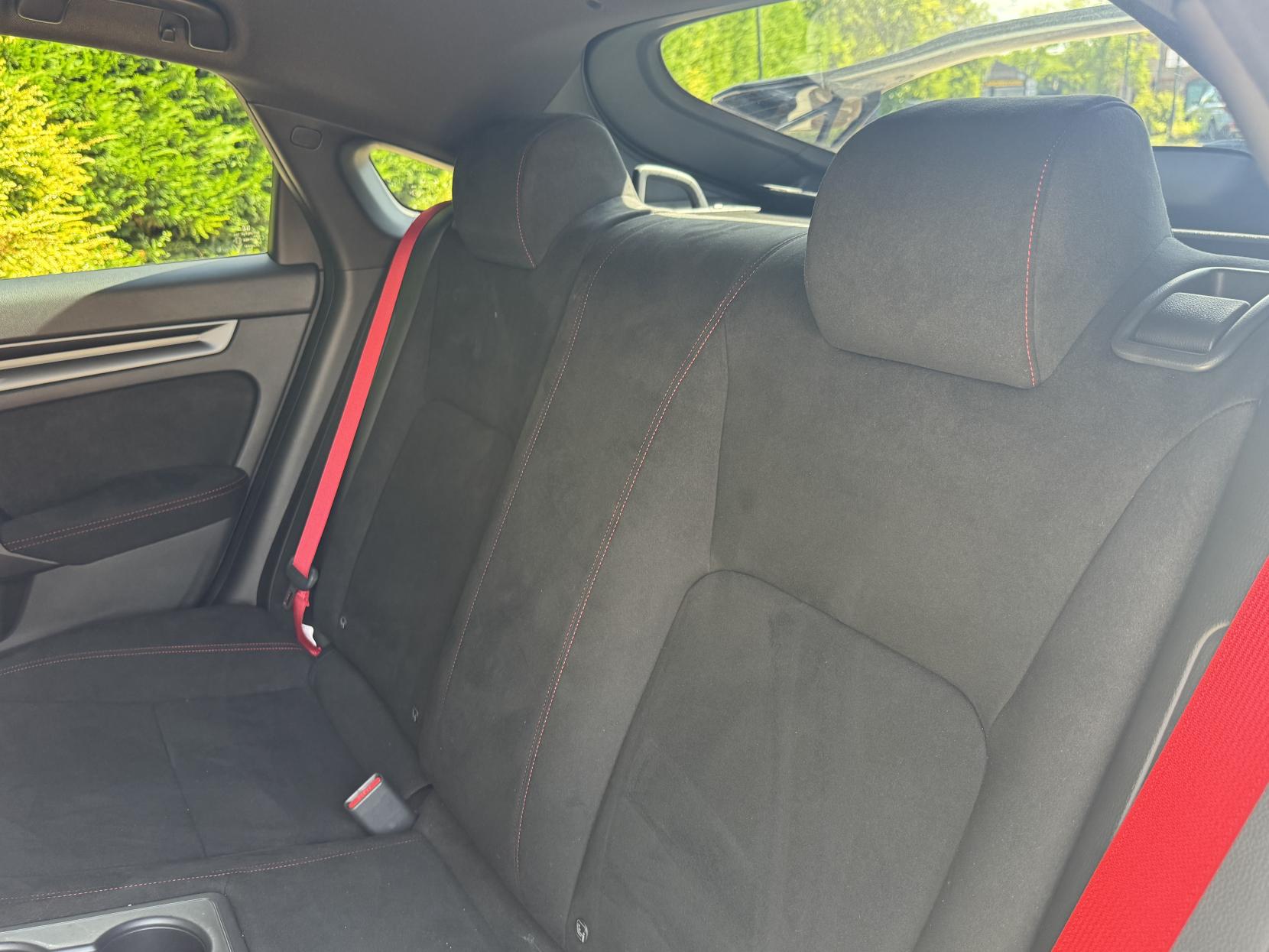 Honda Civic 2.0 VTEC Turbo Type R Hatchback 5dr Petrol Manual Euro 6 (s/s) (329 ps)