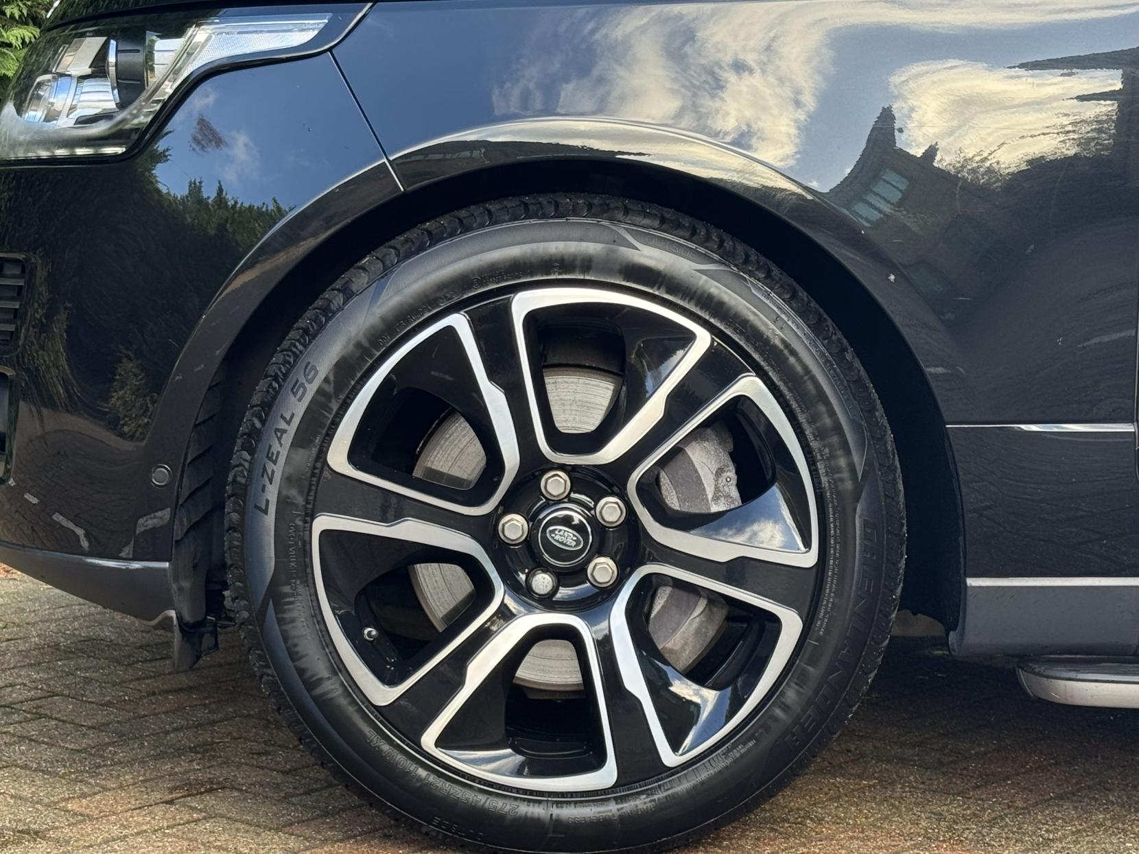 Land Rover Range Rover 3.0h SDV6 Autobiography SUV 5dr Diesel Hybrid Auto 4WD Euro 6 (s/s) (340 ps)