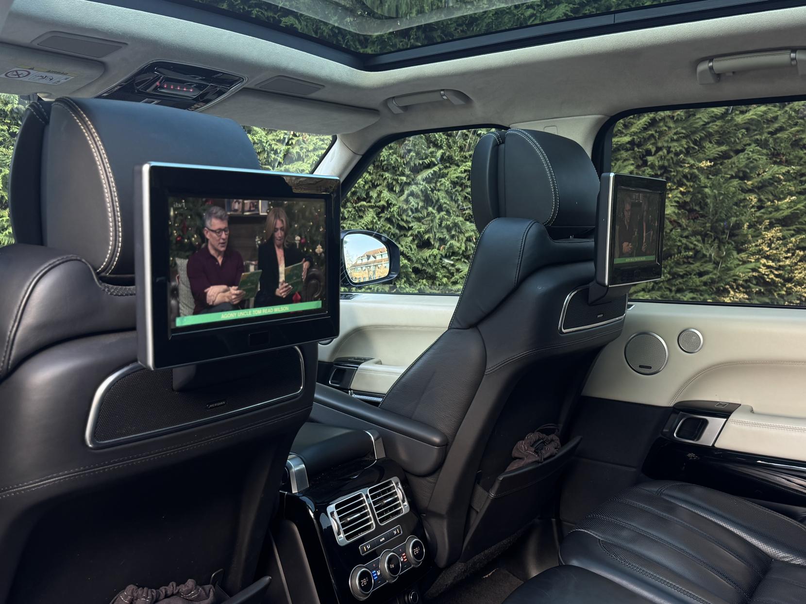 Land Rover Range Rover 3.0h SDV6 Autobiography SUV 5dr Diesel Hybrid Auto 4WD Euro 6 (s/s) (340 ps)